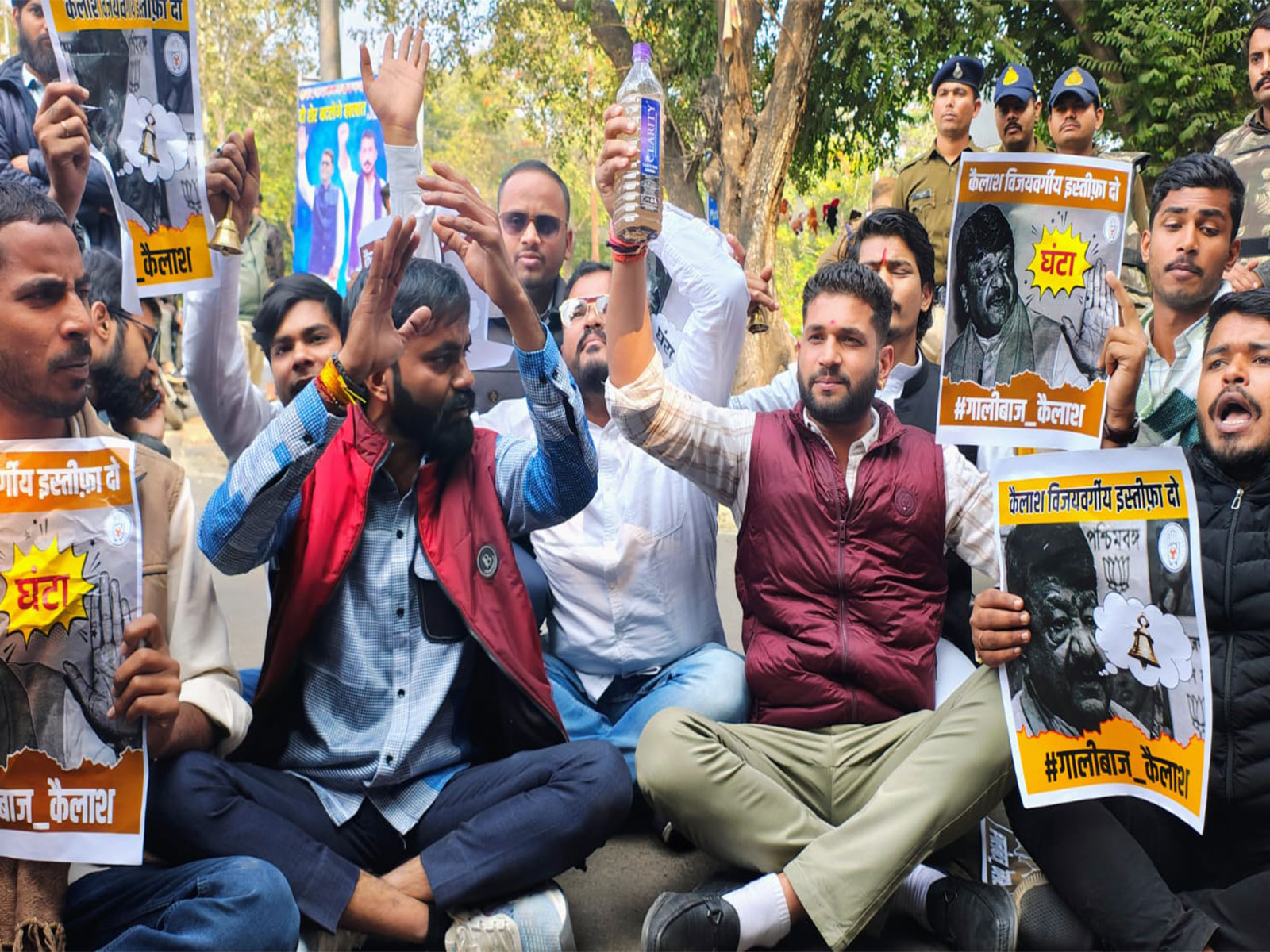 Youth Congress staged protest in Bhopal (Photo/ANI)
