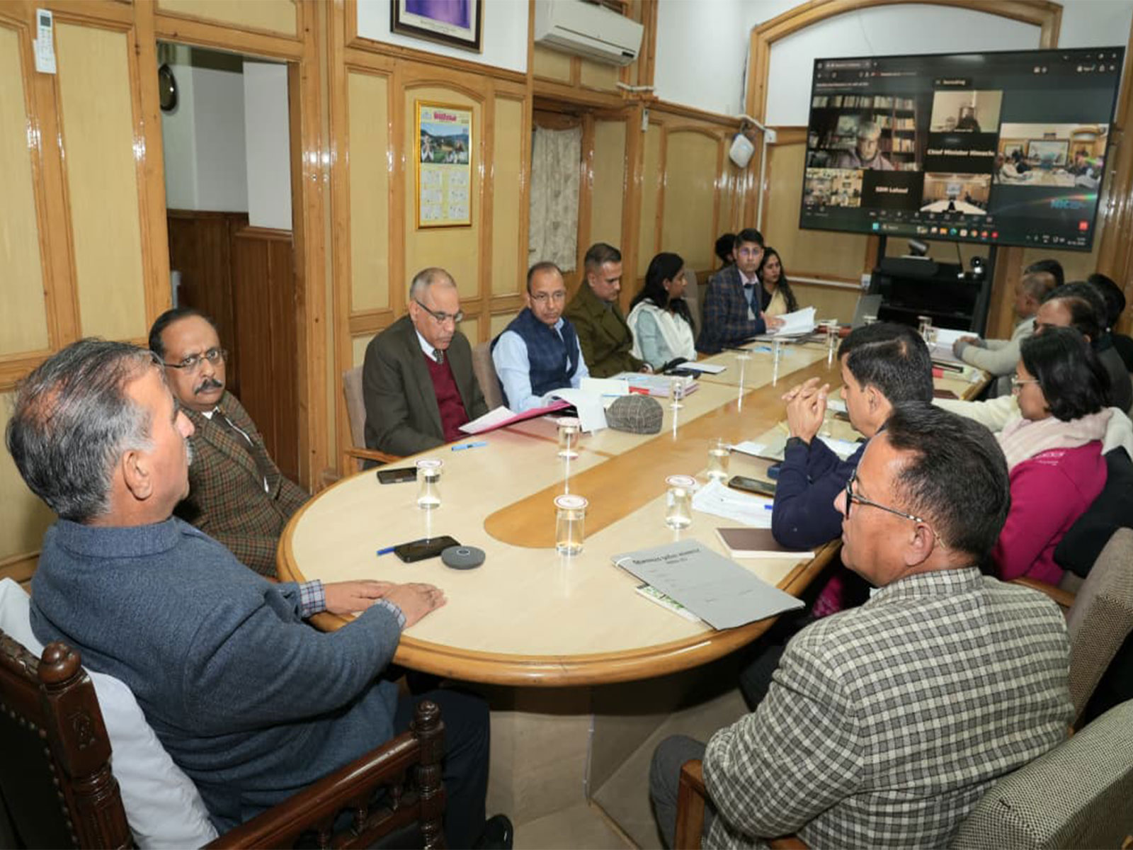 Himachal Pradesh CM Sukhvinder Singh Sukhu holds virtual meeting with officials on 'Apna Vidyalaya' Programme (Photo/ANI)
