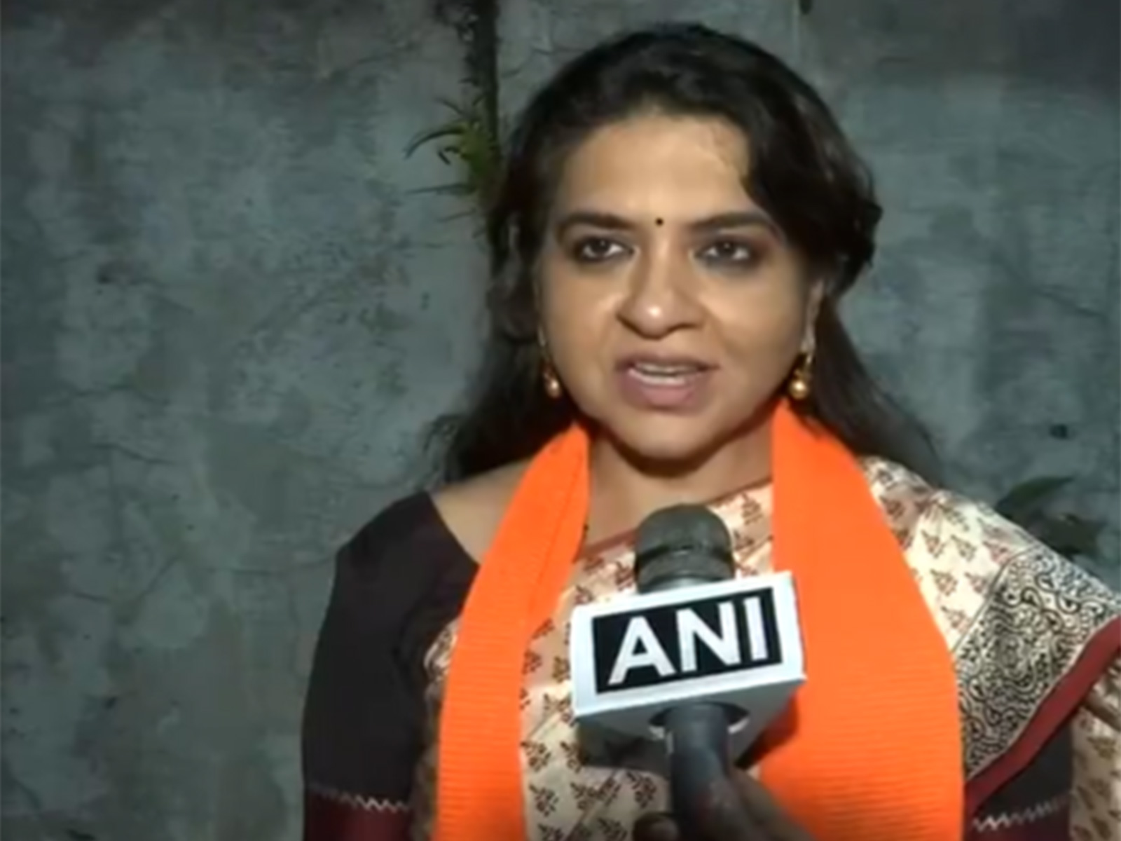 Shiv Sena leader Shaina NC (Photo/ANI)