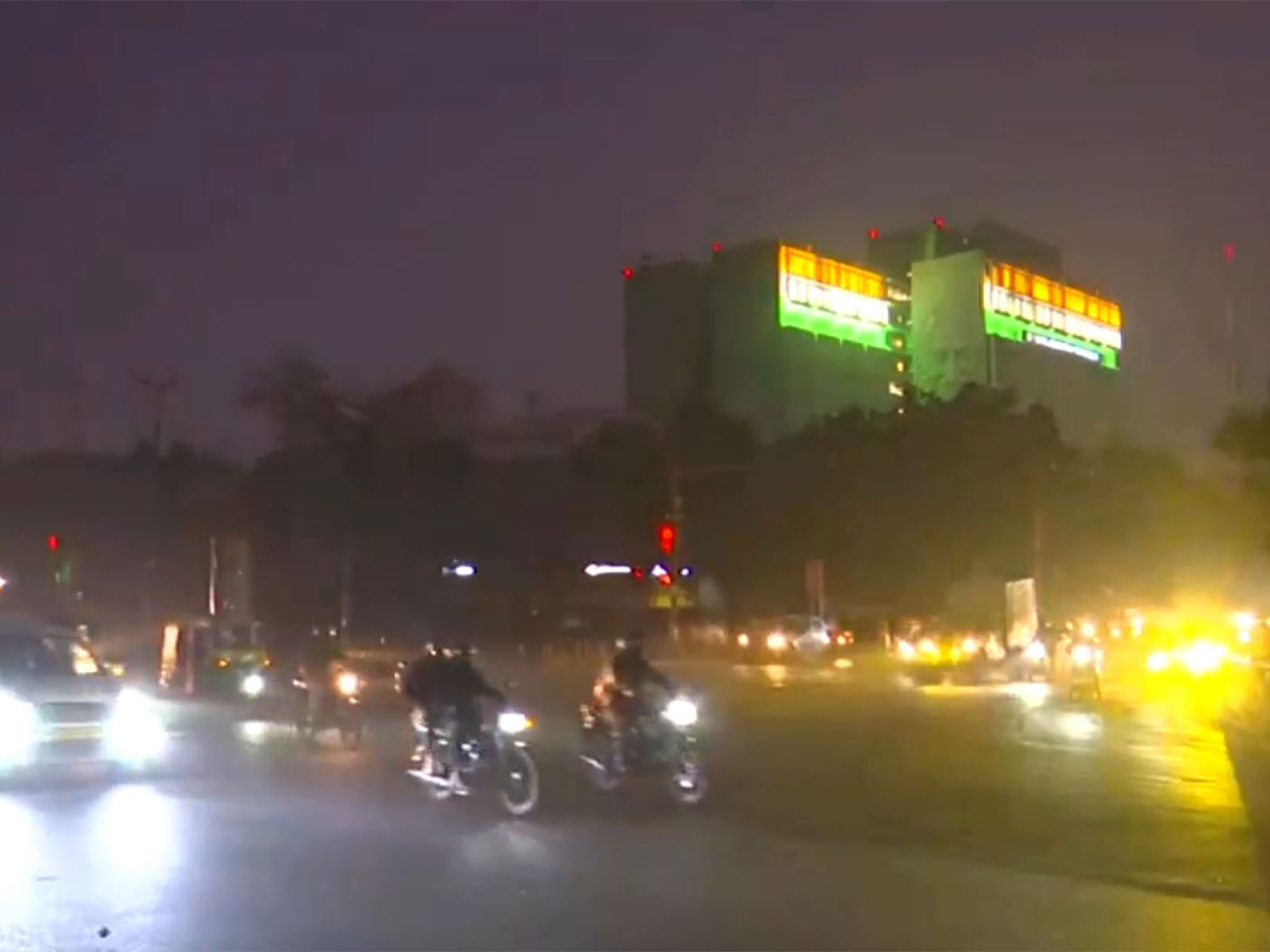 A layer of dense fog blankets in ITO (Photo/ANI)