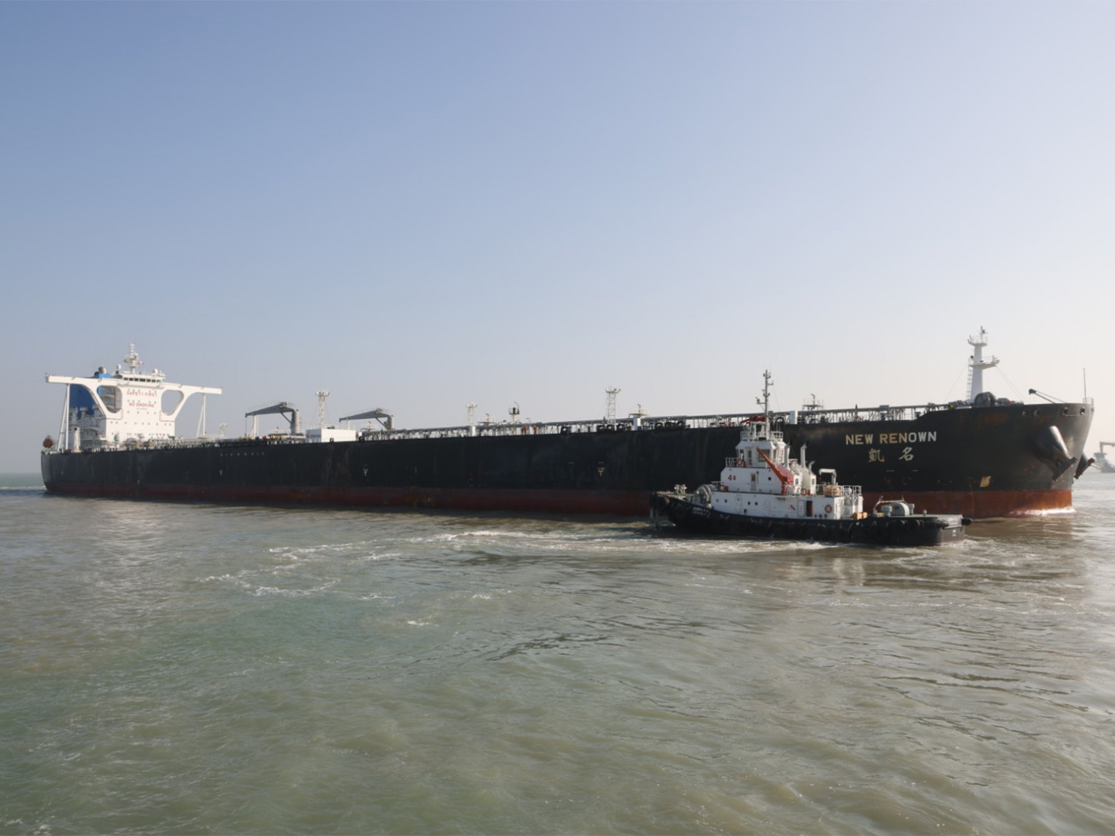 Mundra Port berths nation's first fully laden very large crude carrier (Image: APSEZ)