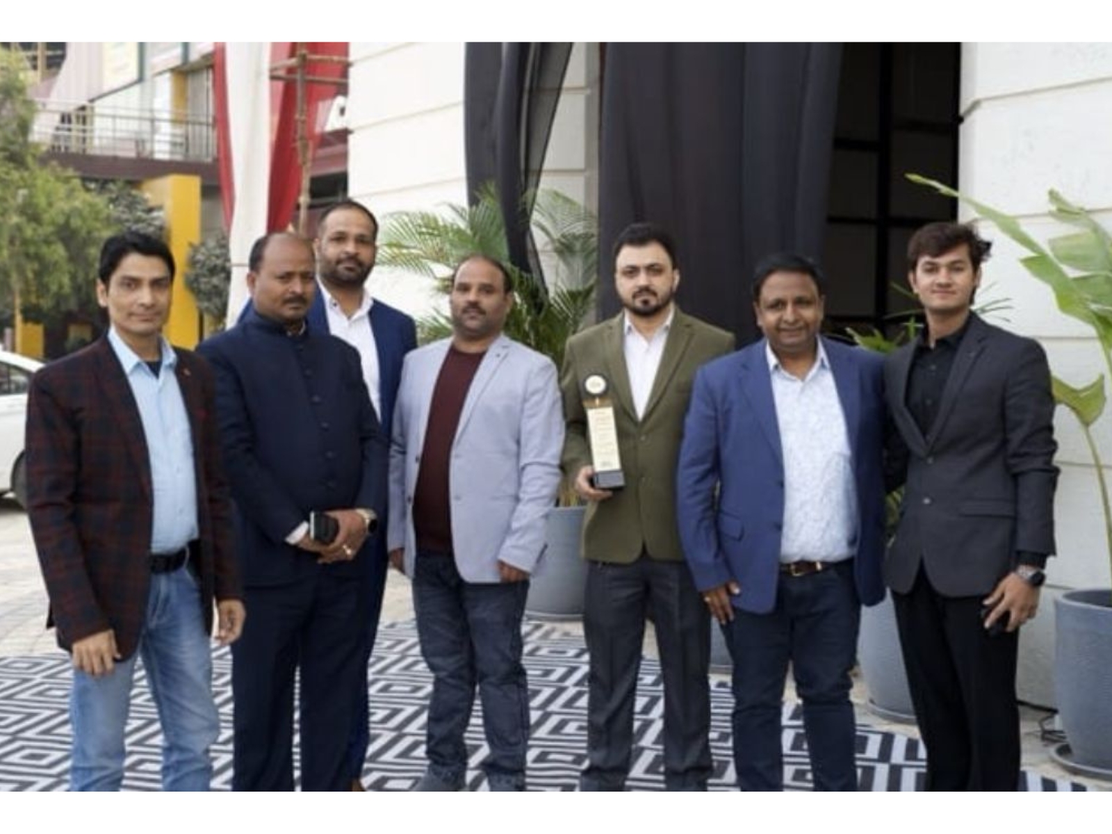 Biryanwi.com Emerges as one of the Fastest-Growing Biryani Chains in Delhi NCR