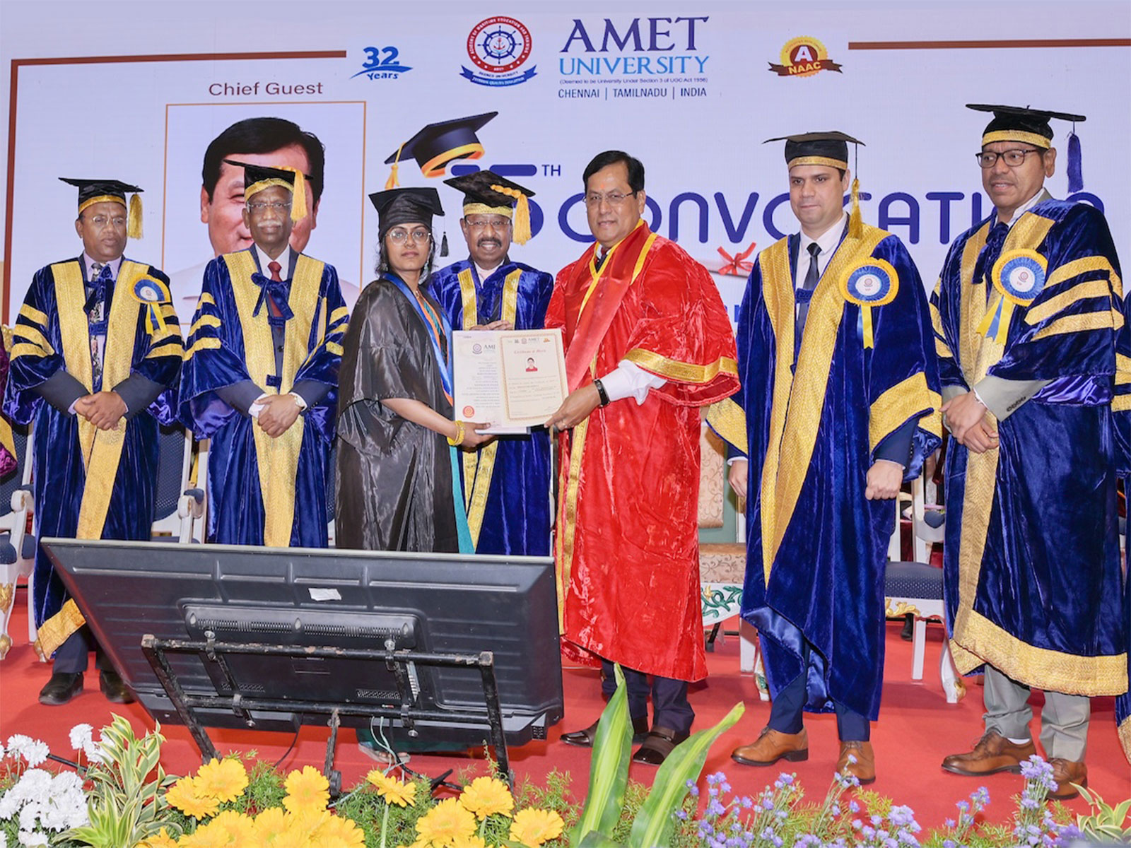 Union Minister Shri Sarbananda Sonowal presents degrees at AMET University's 15th Convocation, Chennai