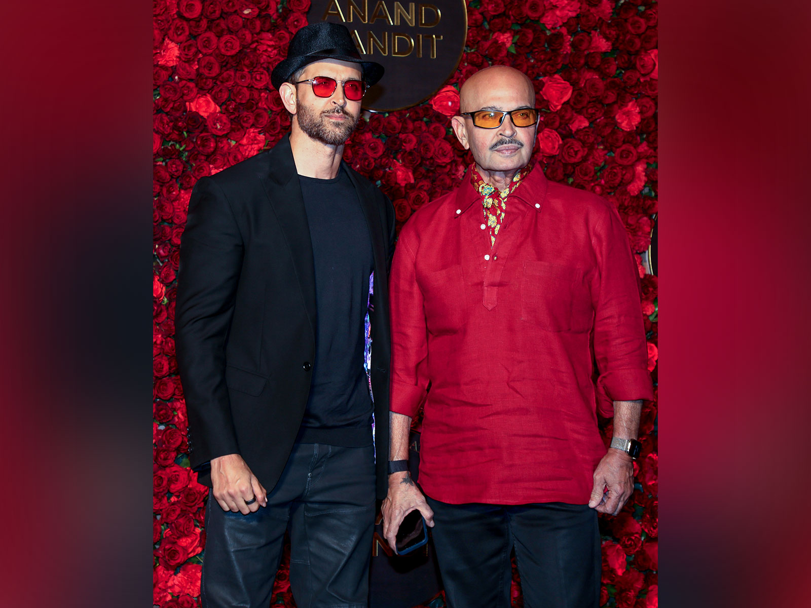 Rakesh Roshan wishes son Hrithik Roshan (File photo/ANI)