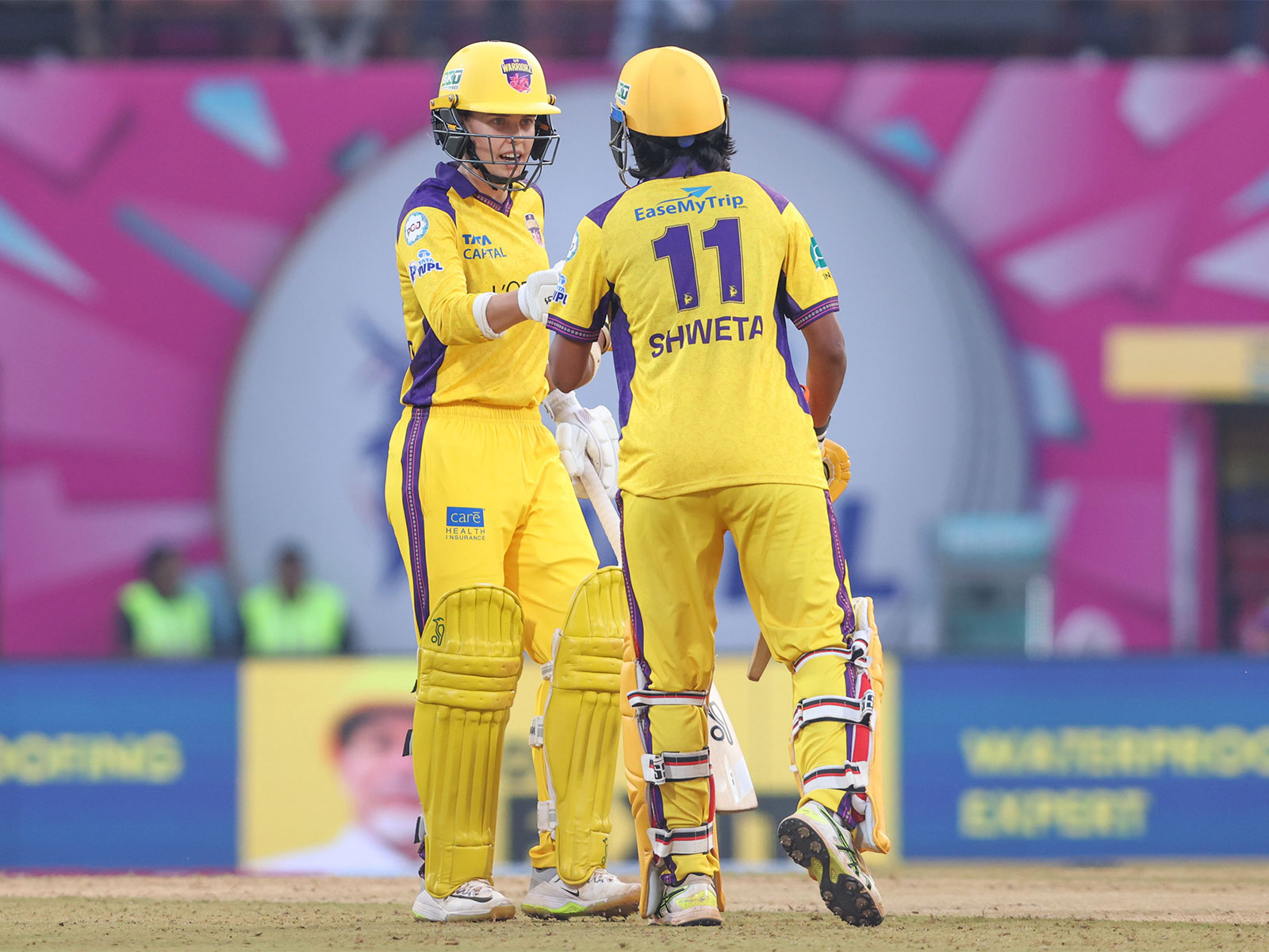 Phoebe Litchfield and Shweta Sehrawat (Photo: X/@wplt20)