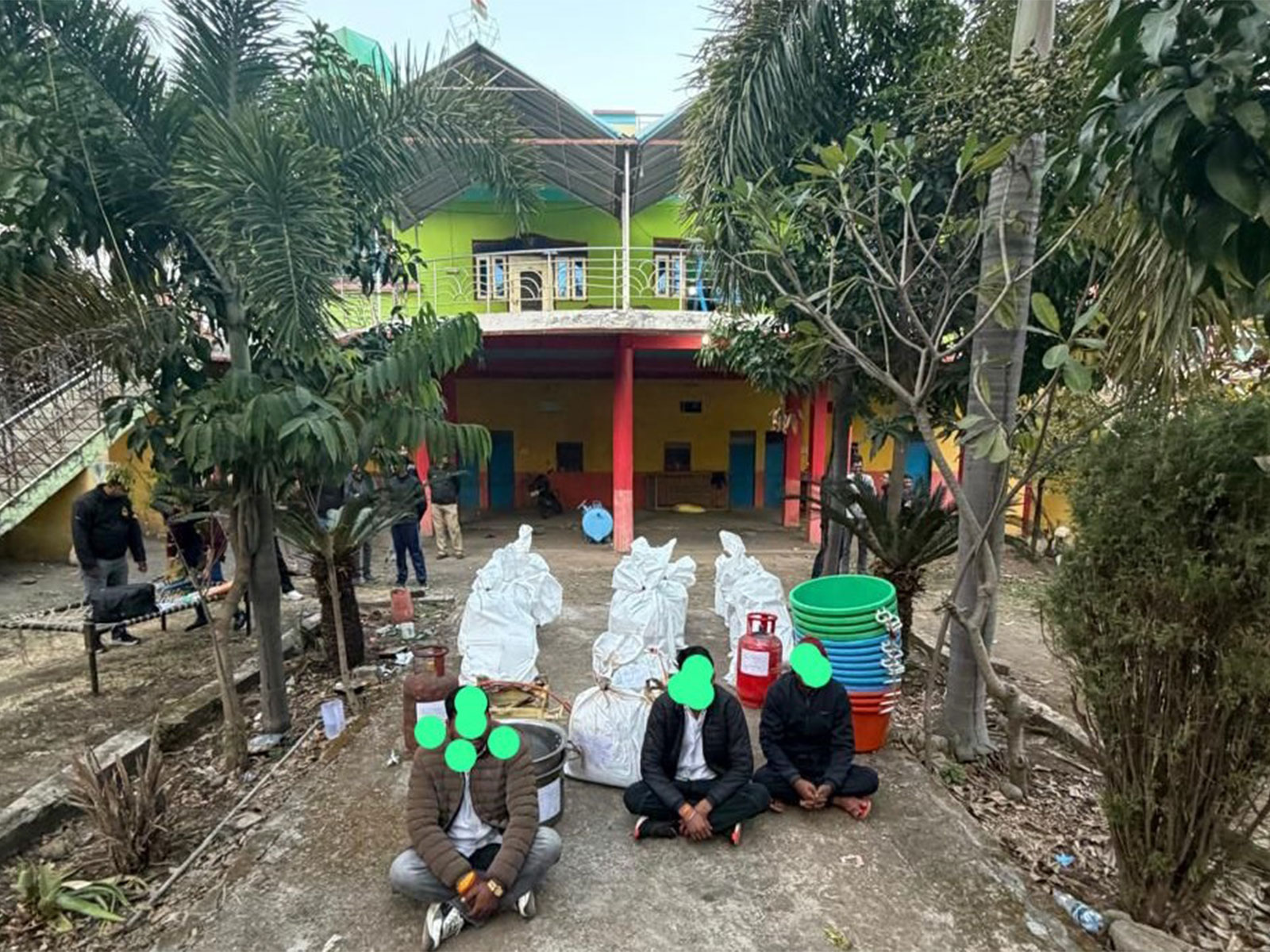 CBN busts MD manufacturing lab in MP (Photo/ CBN)