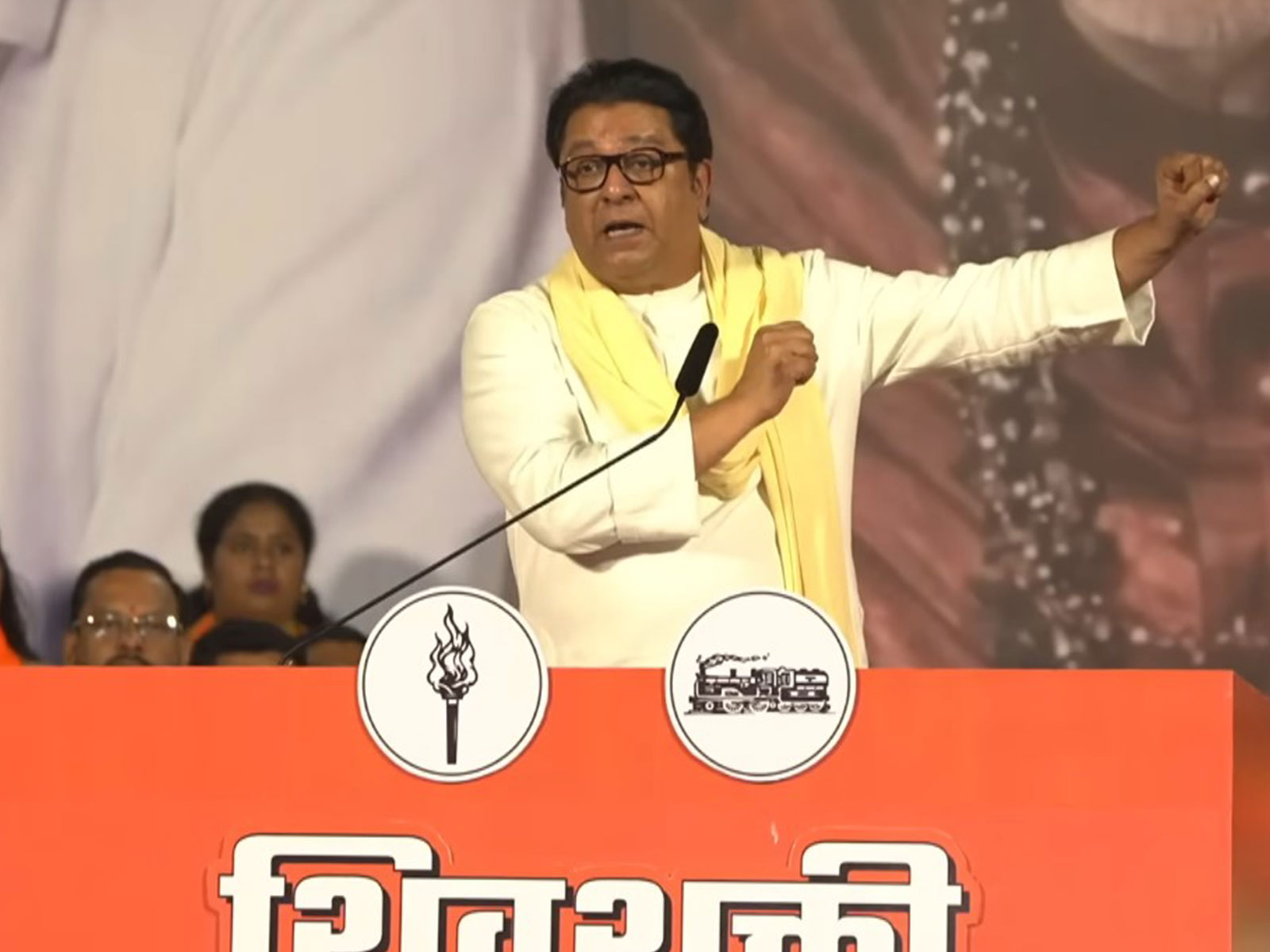 Maharashtra Navnirman Sena (MNS) chief Raj Thackeray in Thane (Photo/ANI)