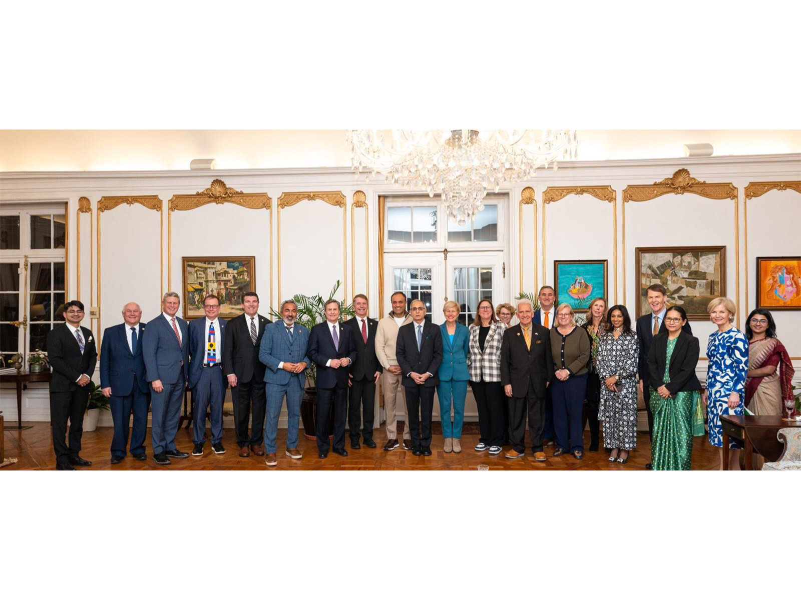 Indian Ambassador to the US, Vinay Mohan Kwatra with Members of the US House of Representatives (Photo: X@AmbVMKwatra)