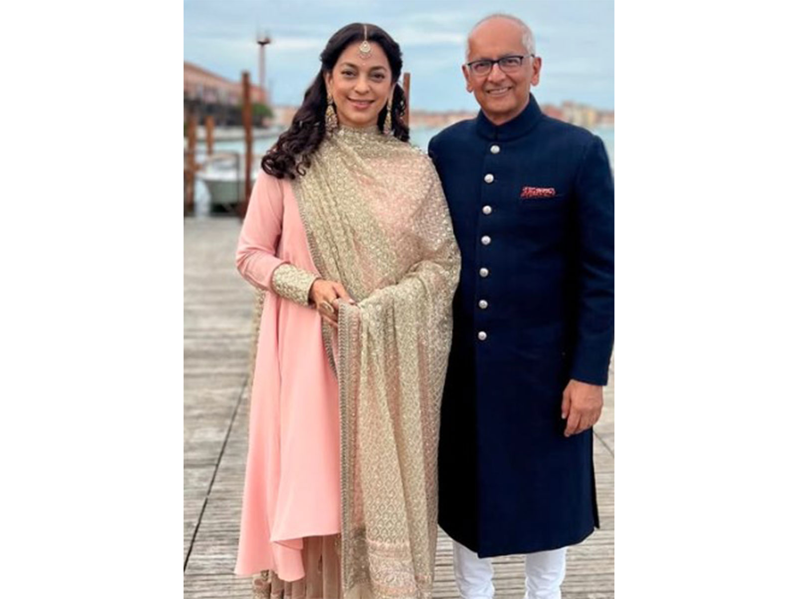 Couple Juhi Chawla and Jay Mehta (Image source: Juhi's Instagram)
