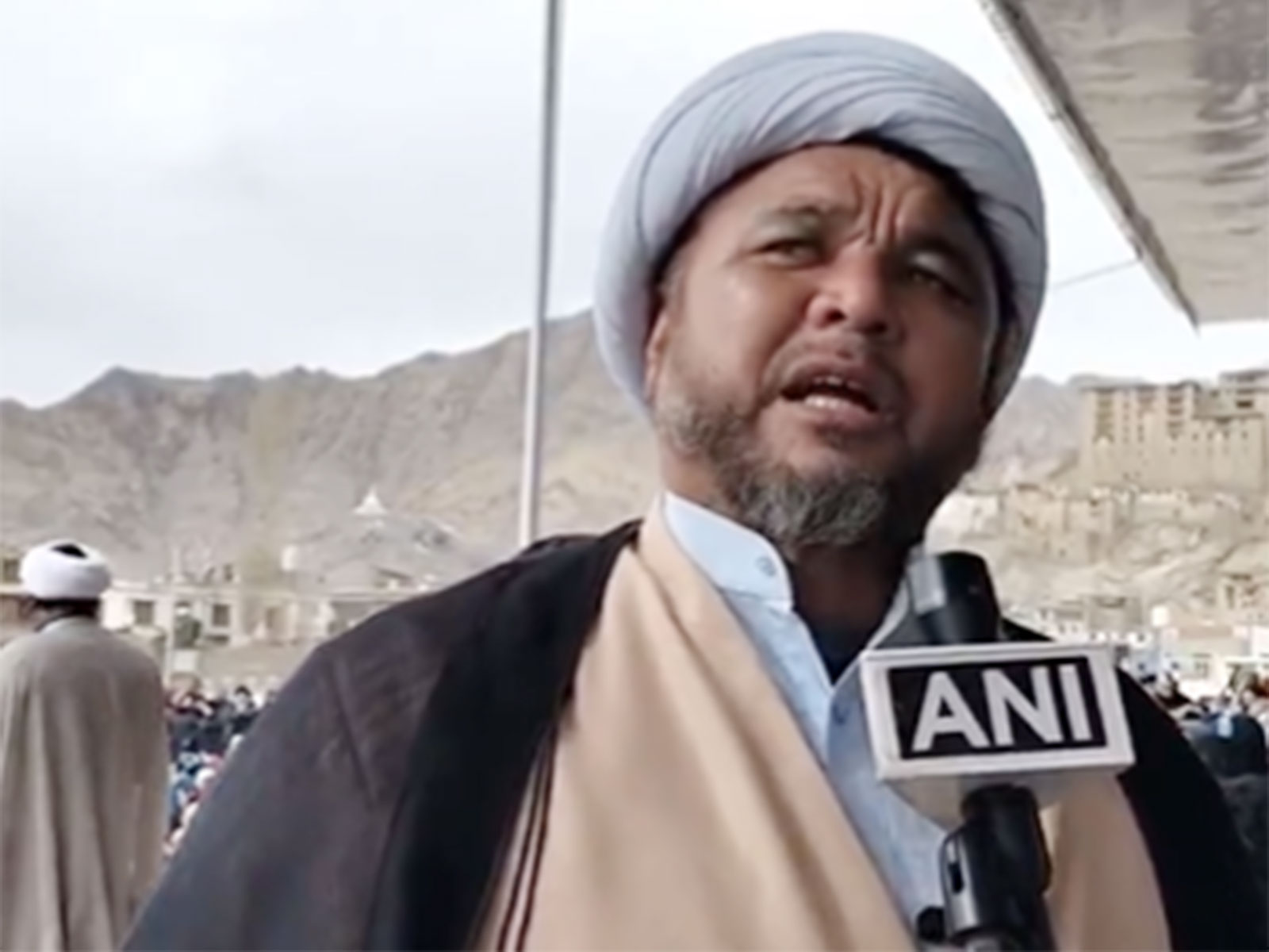 Sheikh Nazir Ahmad Sharifi, Vice President, Anjuman Imamia (Photo/ANI)