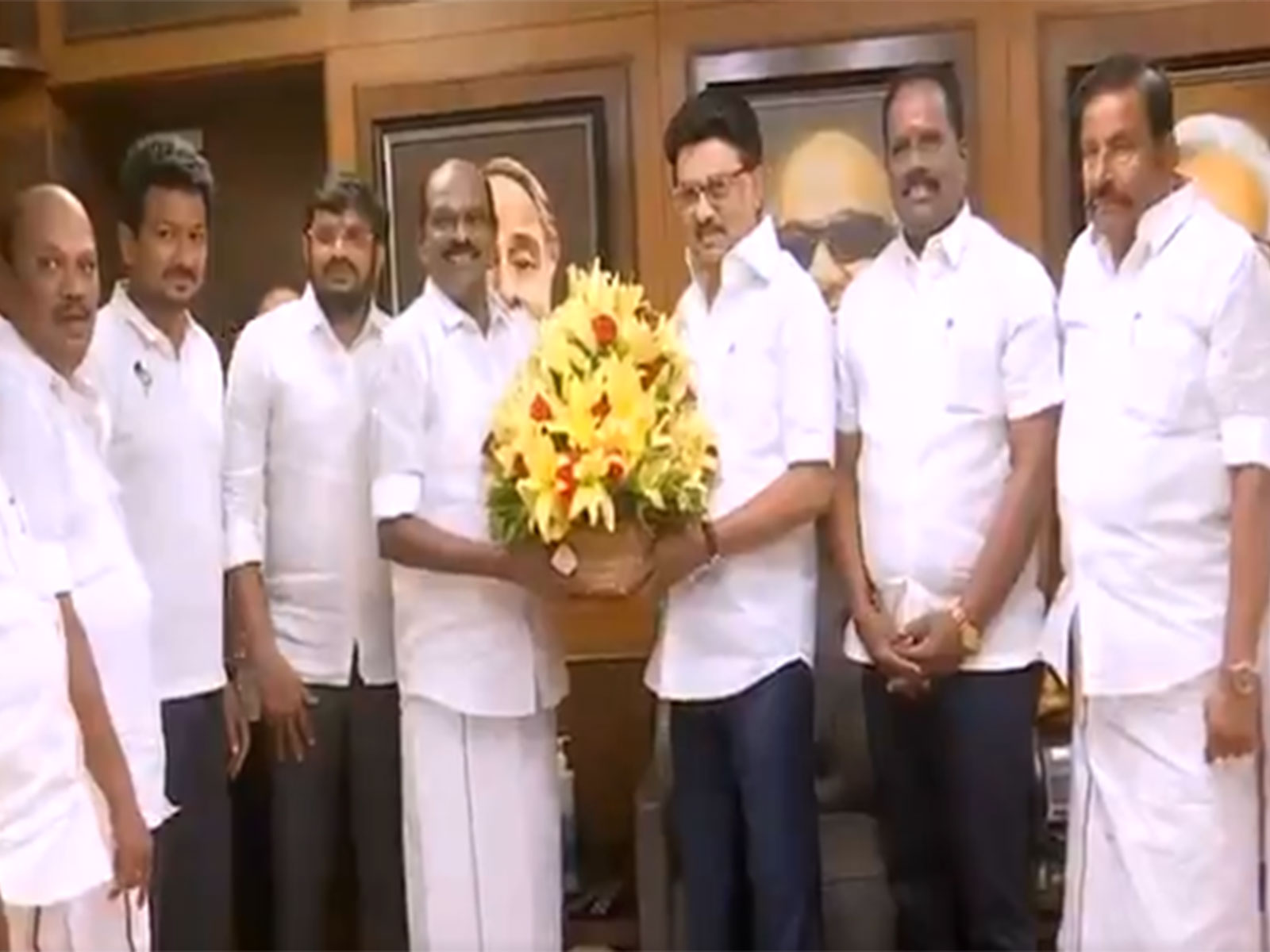 R Vaithilingam joins DMK in presence of CM MK Stalin (Photo/DMK)