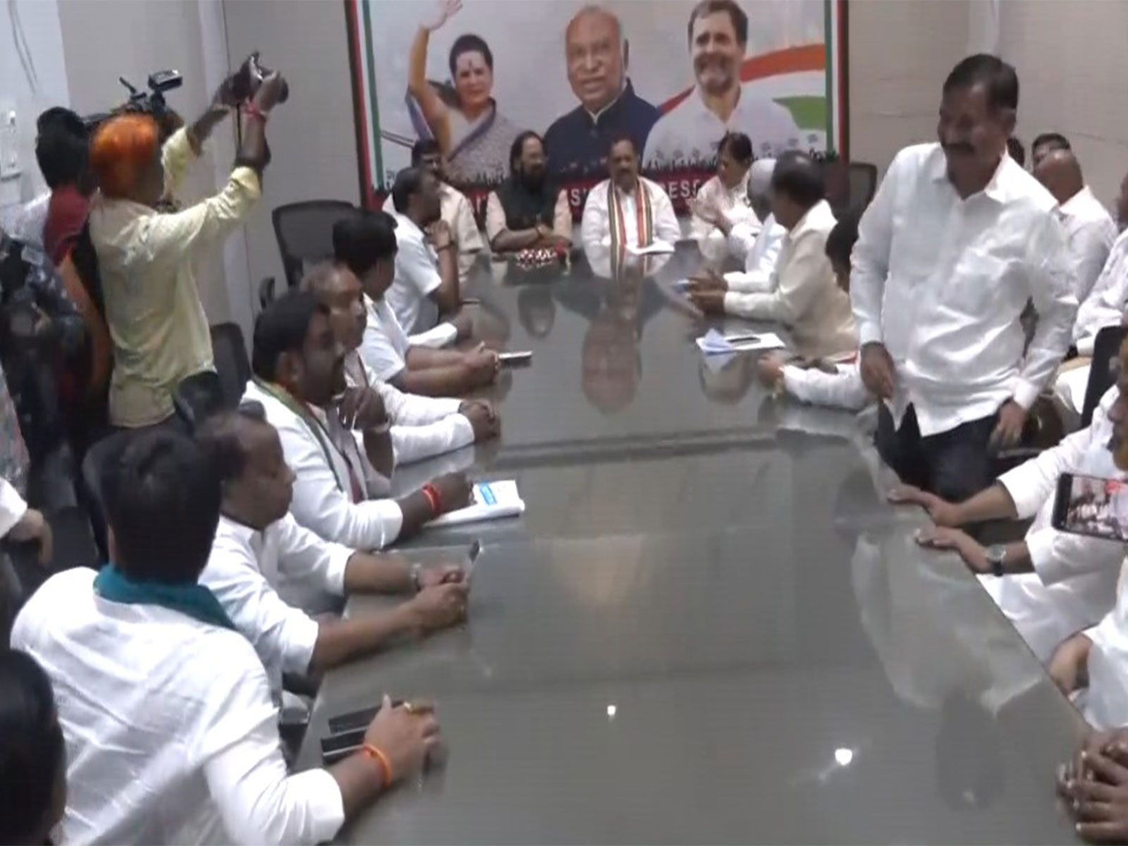 Review meeting of Telangana Congress for upcoming Nizamabad Municipal polls (Photo/ANI)
