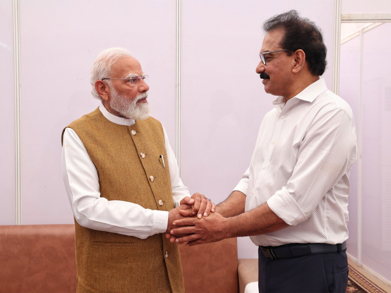 Prime Minister Modi meets Twenty20 President Sabu M Jacob (Photo/X/@narendramodi)