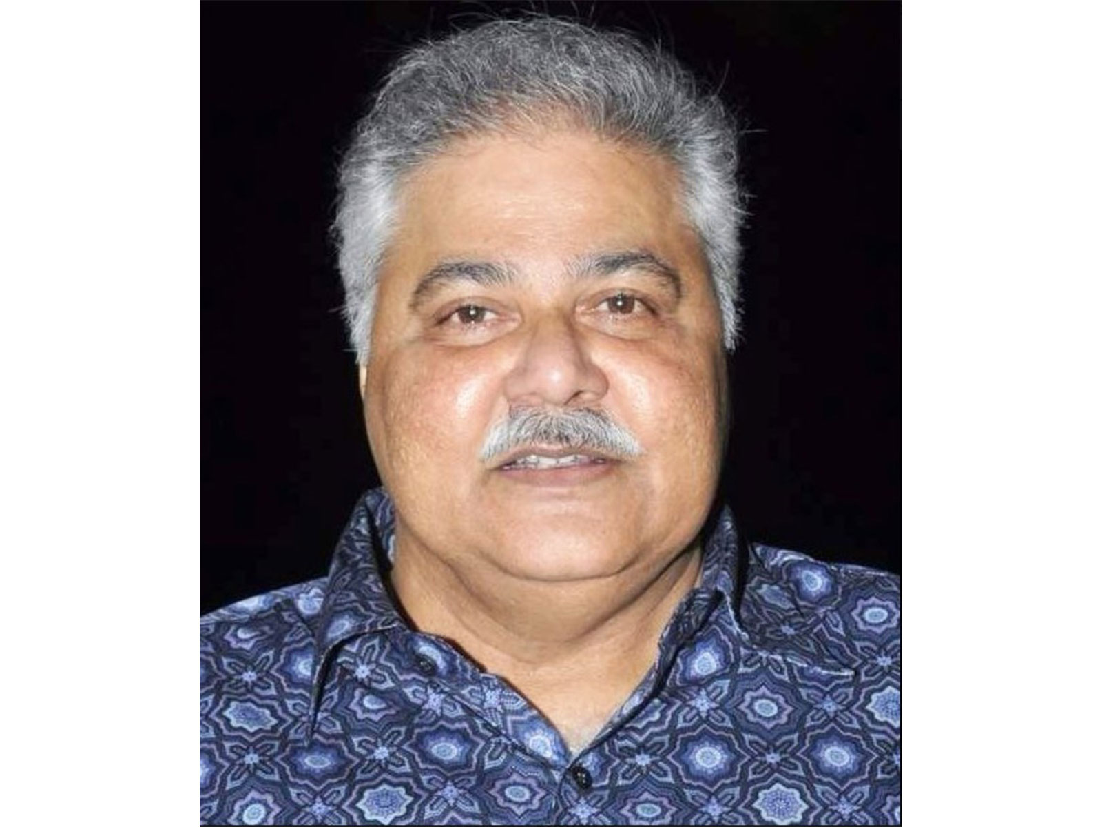 Late actor Satish Shah (Image source/X/ @@actormanojjoshi)
