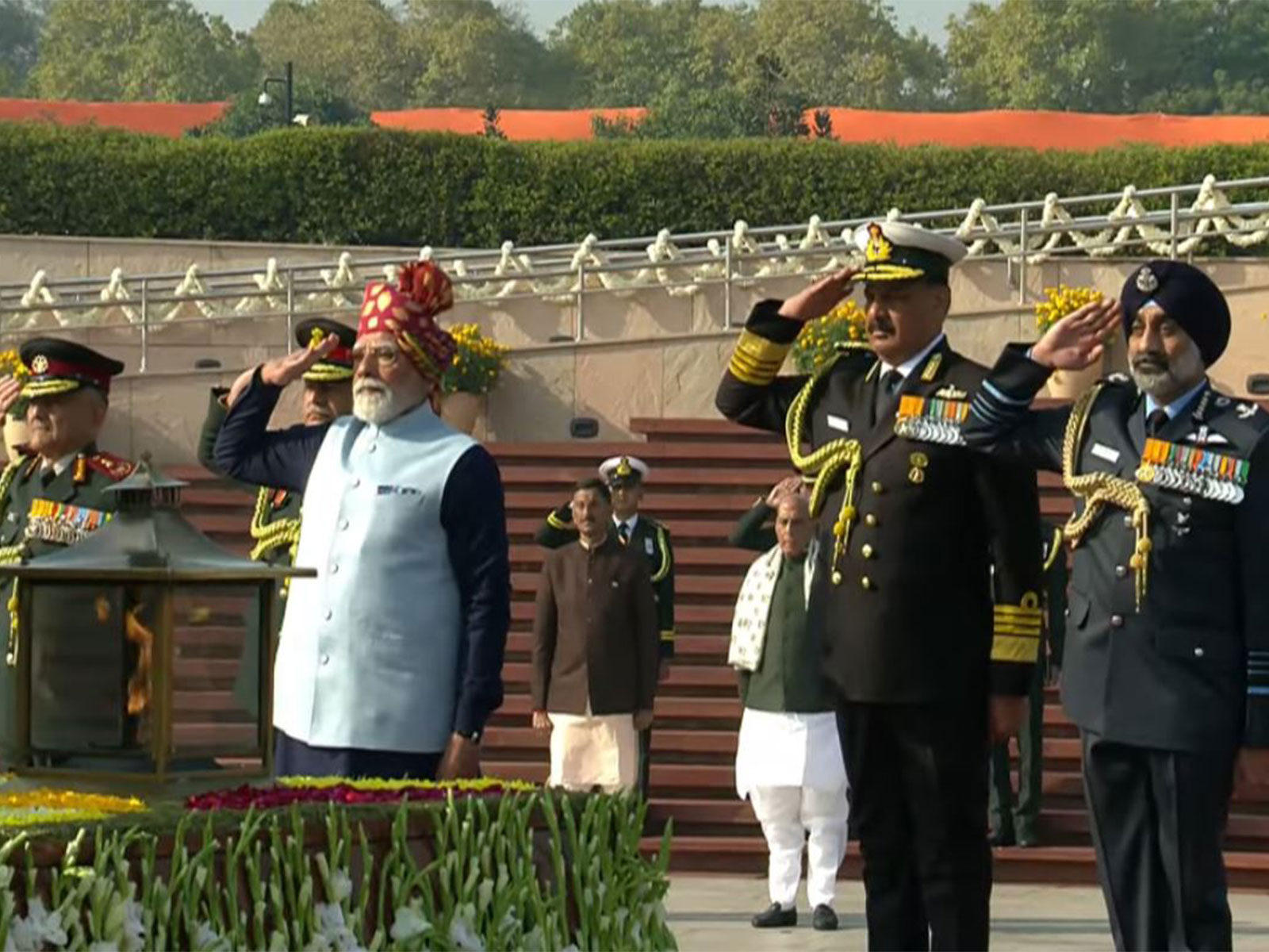 PM Modi salutes bravehearts at National War Memorial (Photo/ANI)