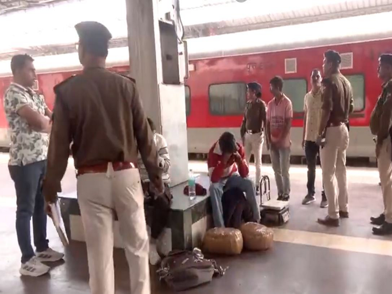 RPF and GRP apprehend two men at Odisha's Bhubaneswar Railway Station (Photo/ANI)