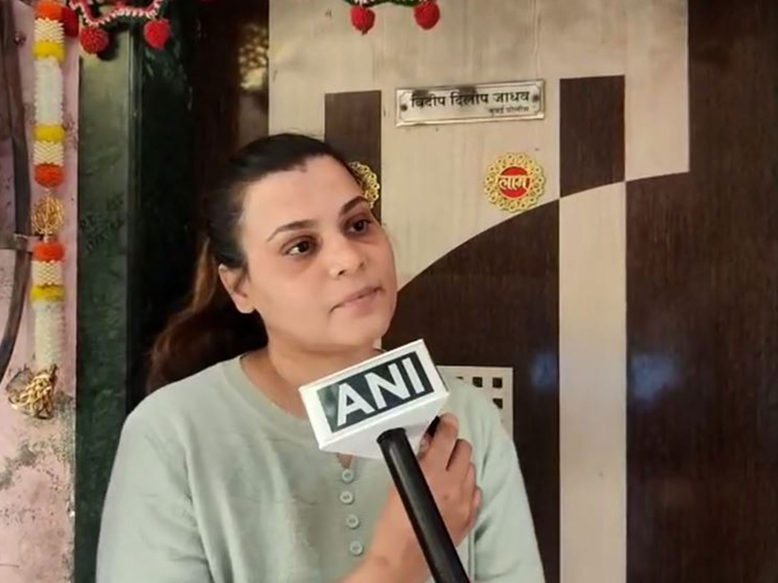 Shruti Walekar, neighbour of Ajit Pawar's PSO (Photo/ANI)