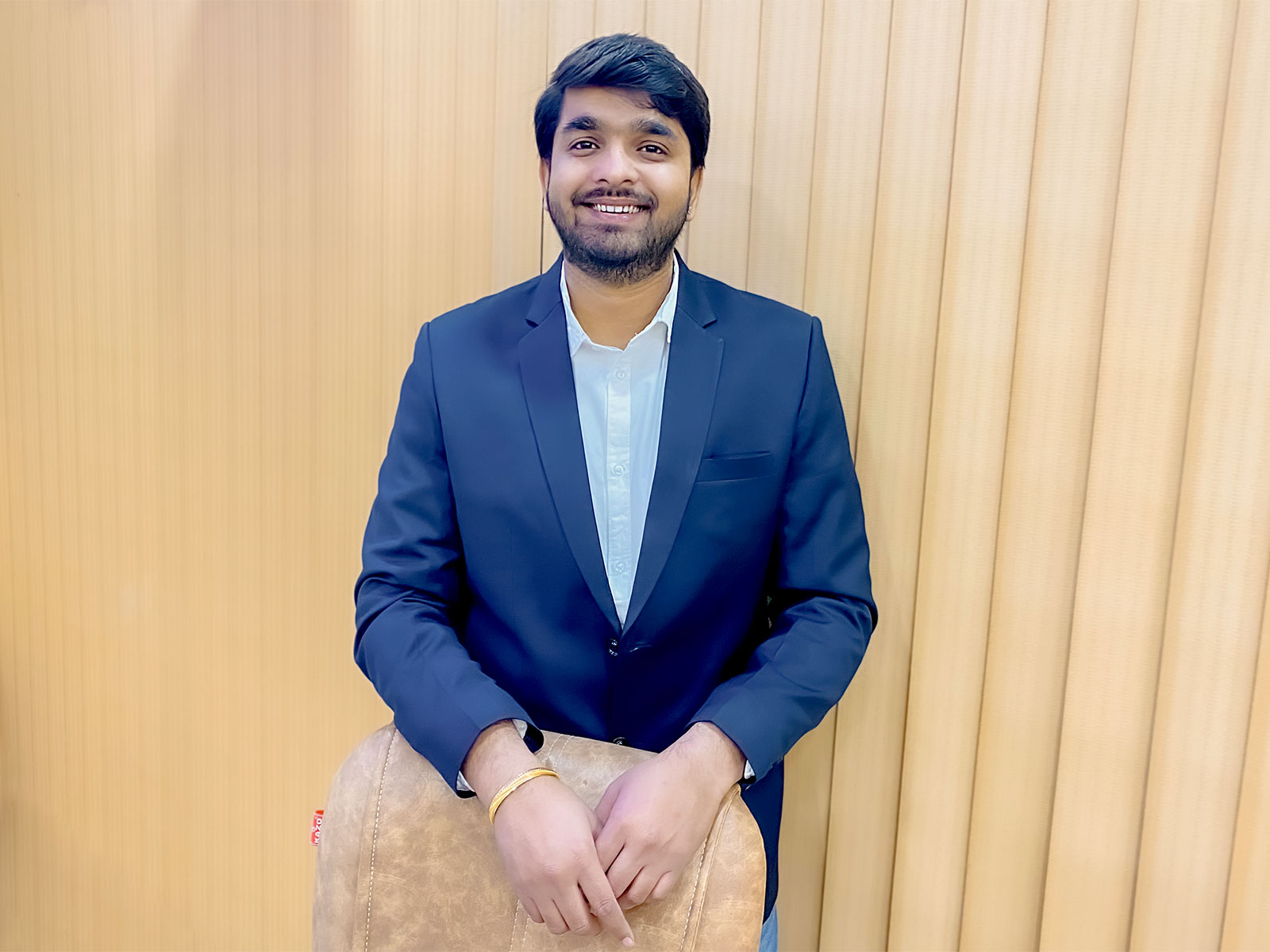 Rishabh Gupta, Amit Dhall & Deepanshu Rustagi identified a gap in one way and outstation mobility & founded CabBazar