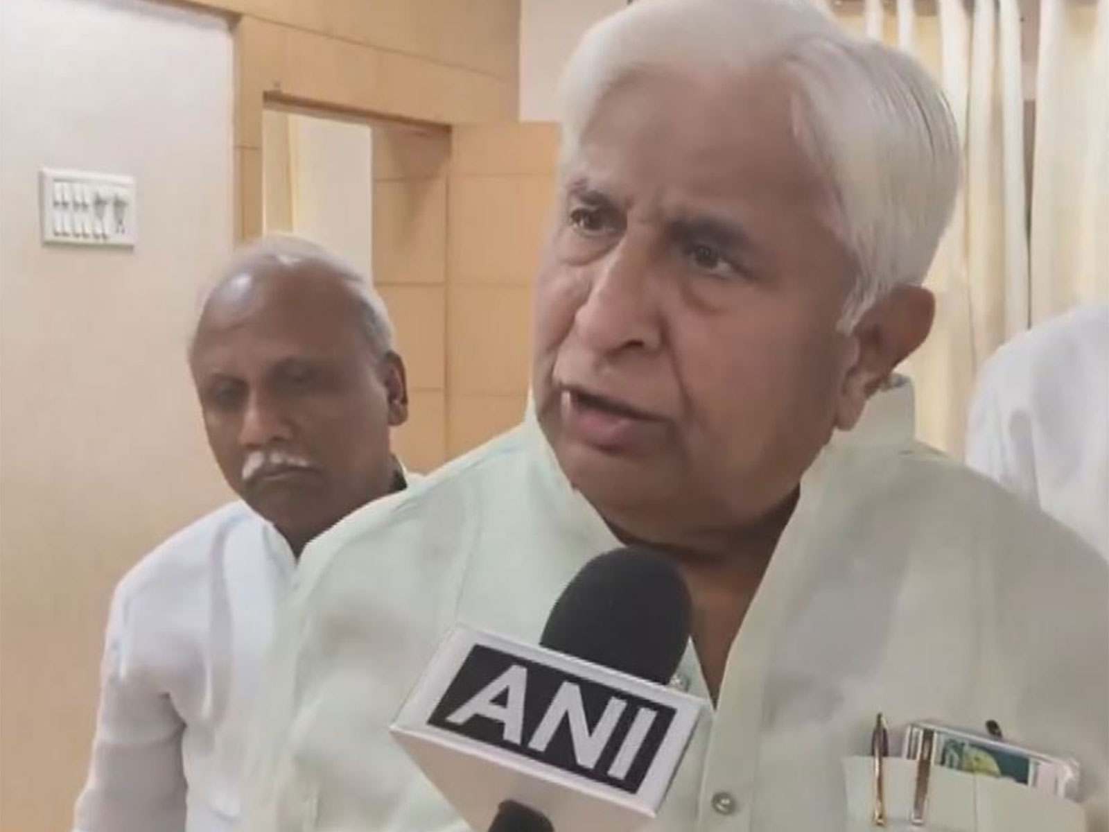 Karnataka Minister HK Patil (Photo: ANI)