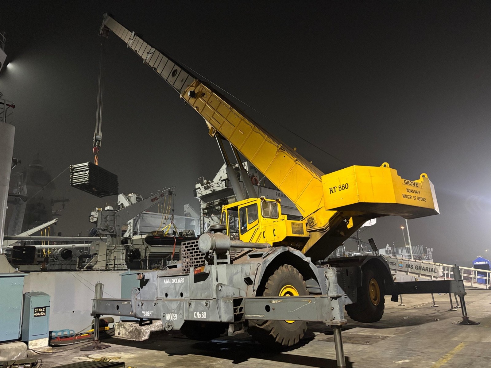 India dispatches consignment of 10 Bailey Bridges to Sri Lanka (Photo/X@MEAIndia)