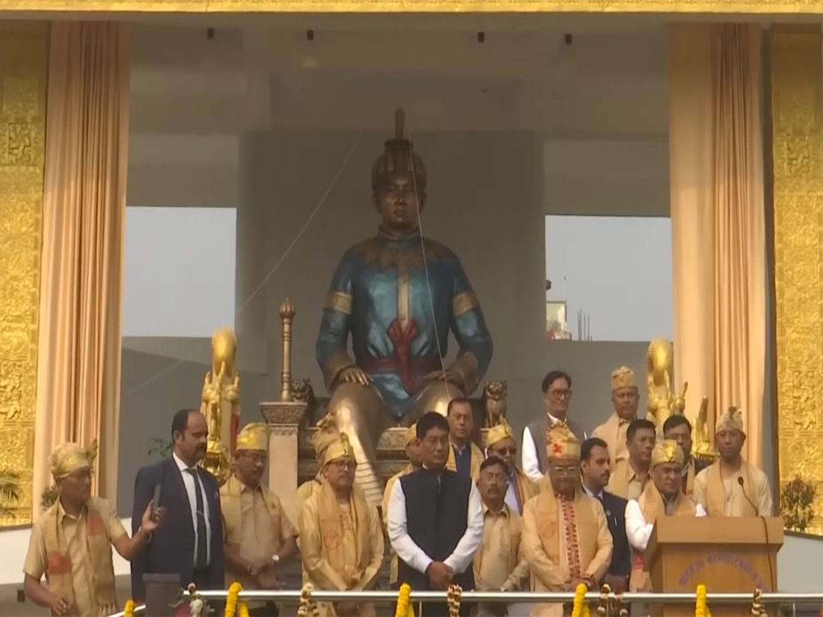 Assam CM Himanta Biswa Sarma unveils statue of Swargadeo Chaolung Sukaphaa at Natboma, Guwahati (Photo/ANI)