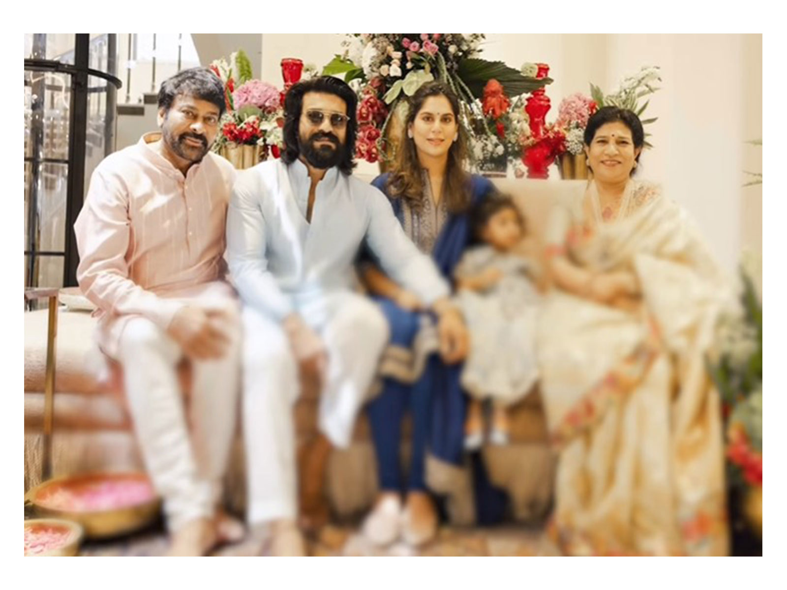 Ram Charan with wife Upasana kamineni and Chiranjeevi (Photo/instagram/@upasanakaminenikonidela)
