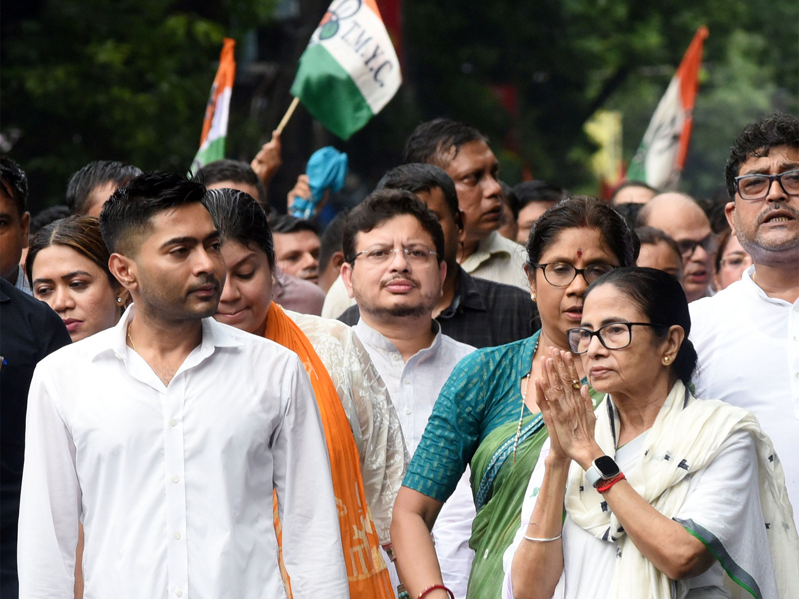 West Bengal CM Mamata Banerjee with TMC General Secretary Abhishek Banerjee (FilePhotoANI)