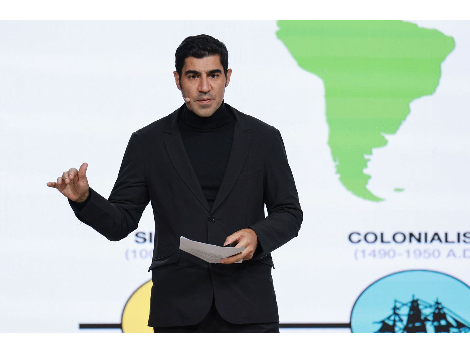 Expert Parag Khanna: "Megacities Will Shape the Global Economy"