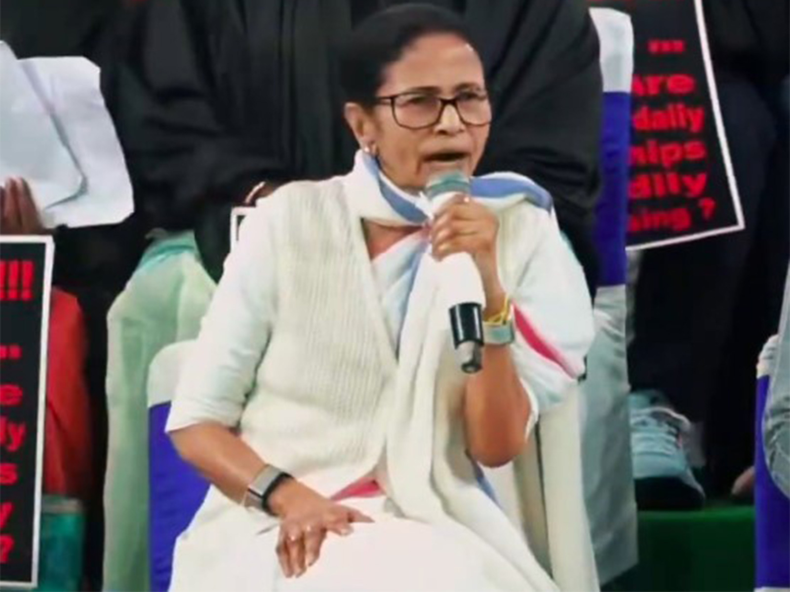 West Bengal Chief Minister Mamata Banerjee (Photo/@MamataOfficial)