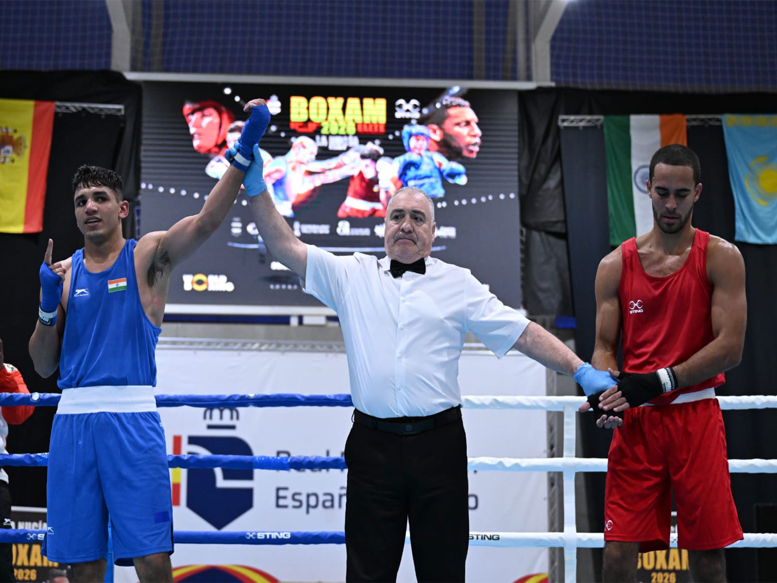 Hitesh celebrates his opening victory at BOXAM Elite 2026. (Photo/BFI)