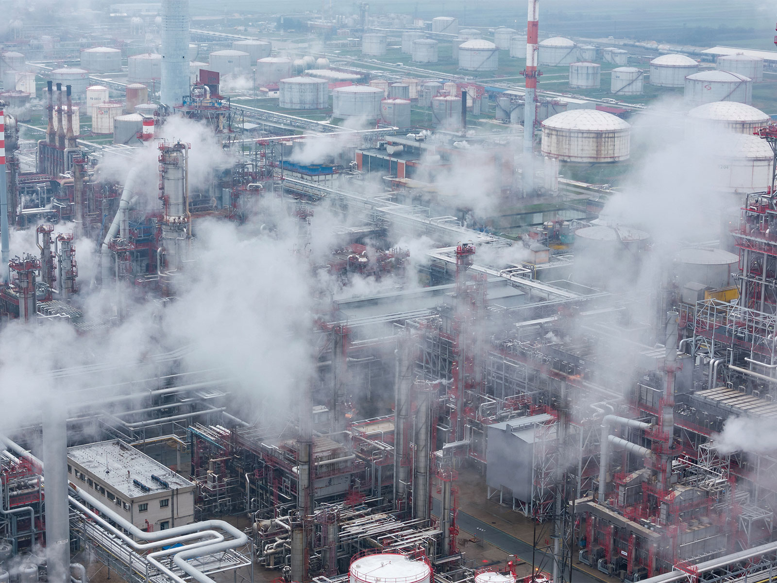 A drone view shows Serbia's majority Russian-owned NIS oil refinery in Pancevo (Photo/Reuters)