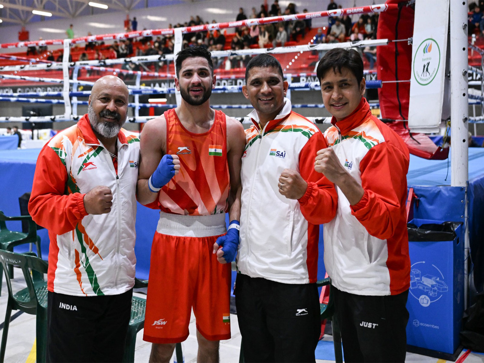 Sachin celebrates his BOXAM Elite 2026 SF bout win with coaches (Photo: BFI)