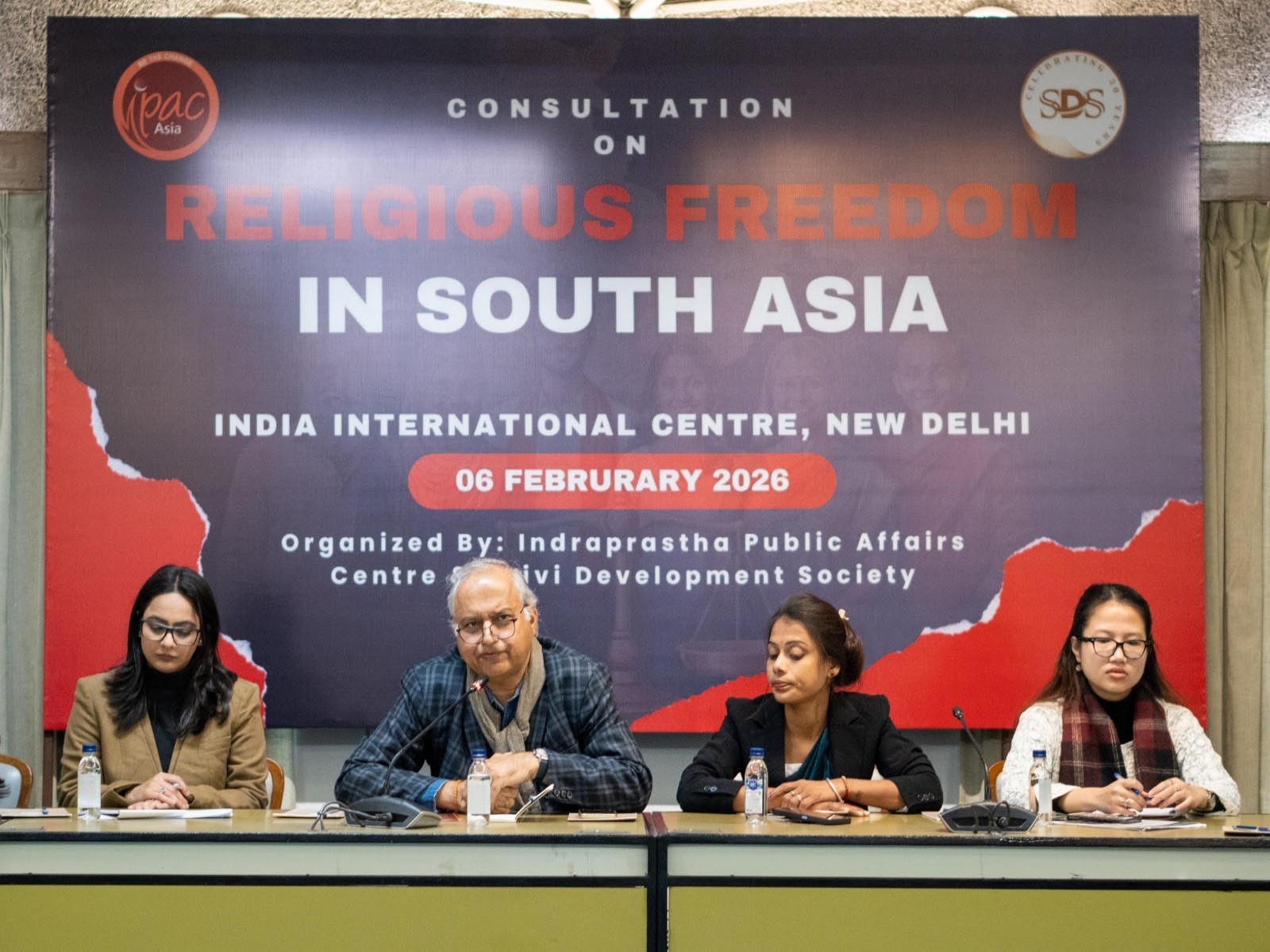 Consultation on "Religious Freedom in South Asia" at IIC (Photo/SDS)