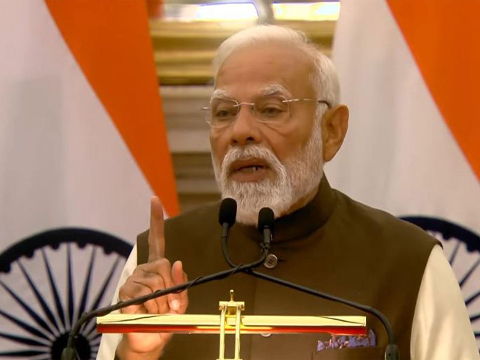Prime Minister Narendra Modi at the joint presser with Seychelles President Herminie (Photo/YouTube@NarendraModi)