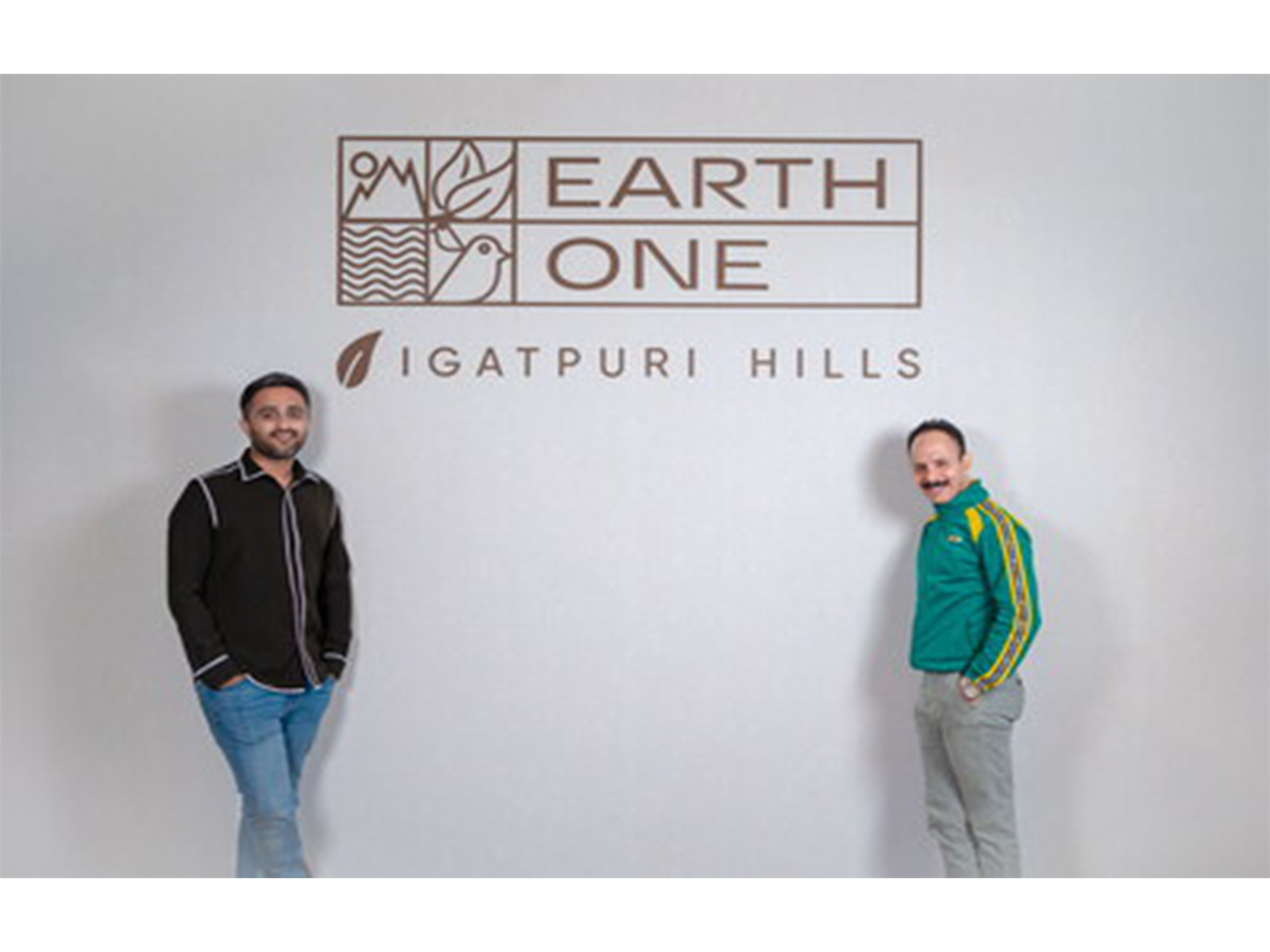 Mr. Karan Daryani, Partner, United Builders, announces Dr. Mickey Mehta as the Holistic Living Ambassador for the Earth One, Igatpuri
