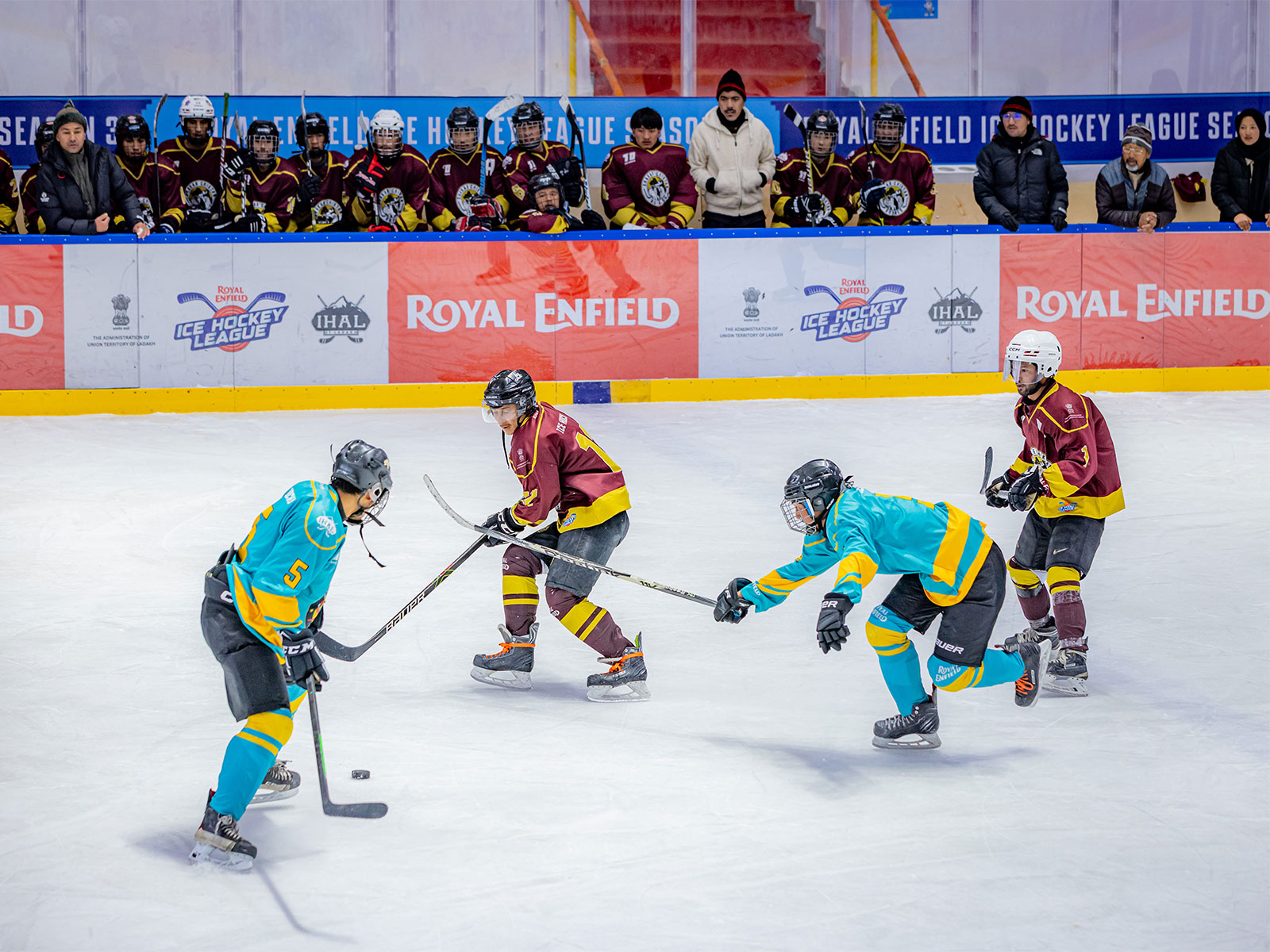 Kangs Sing and Humas Warriors qualify for semifinals (Photo: Ice Hockey League)