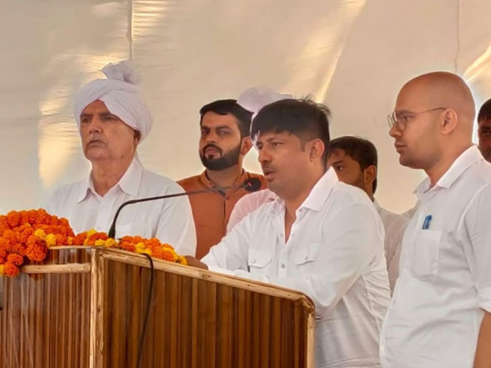 Education with a Heart: Bhupender Dhaiya of Kharkhoda, Sonipat Announces Free Education for 100 Children Every Year, Wins Hearts with His Social Commitment