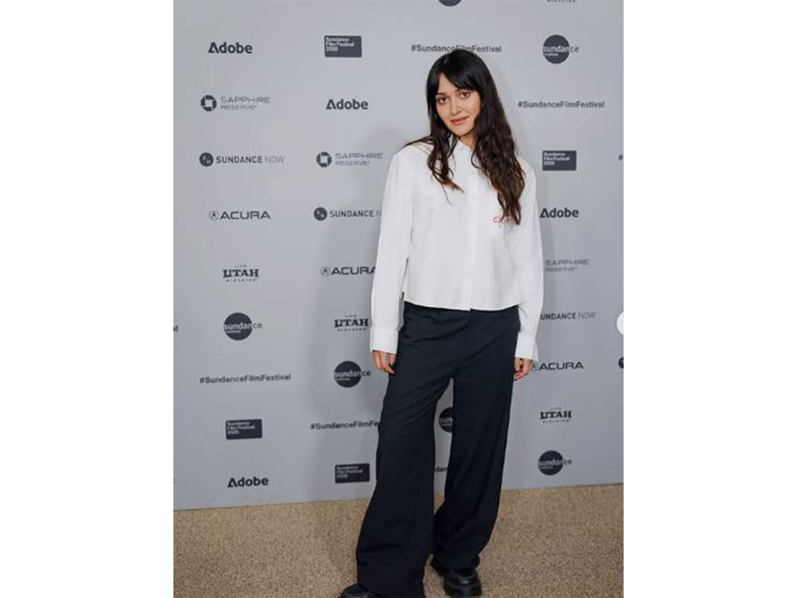 Ariela Barer (Photo/Instagram/ @arielabarer)