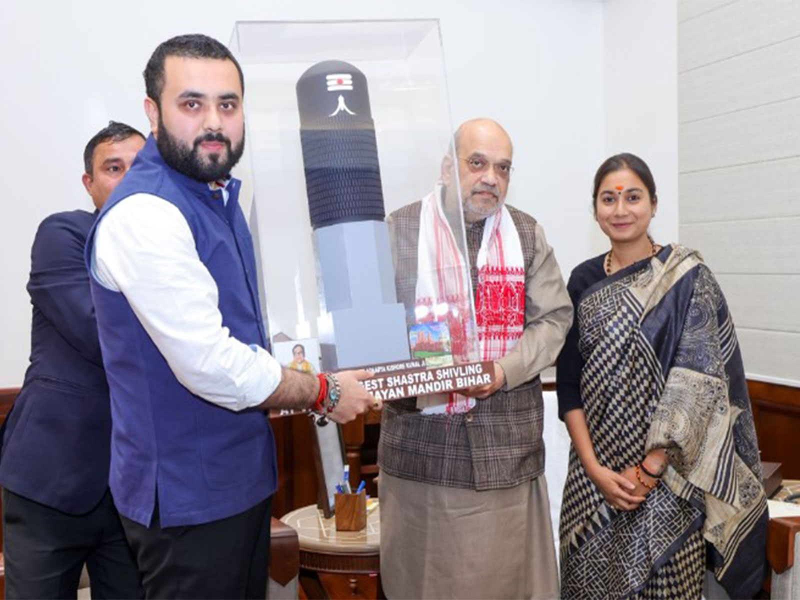 Lok Janshakti Party (Ram Vilas) Lok Sabha MP Shambhavi Choudhary and Secretary of Mahavir Mandir Sayan Kunal meets Union Home Minister Amit Shah (Photo/Shambhavi Choudhary LJP(R) Office))