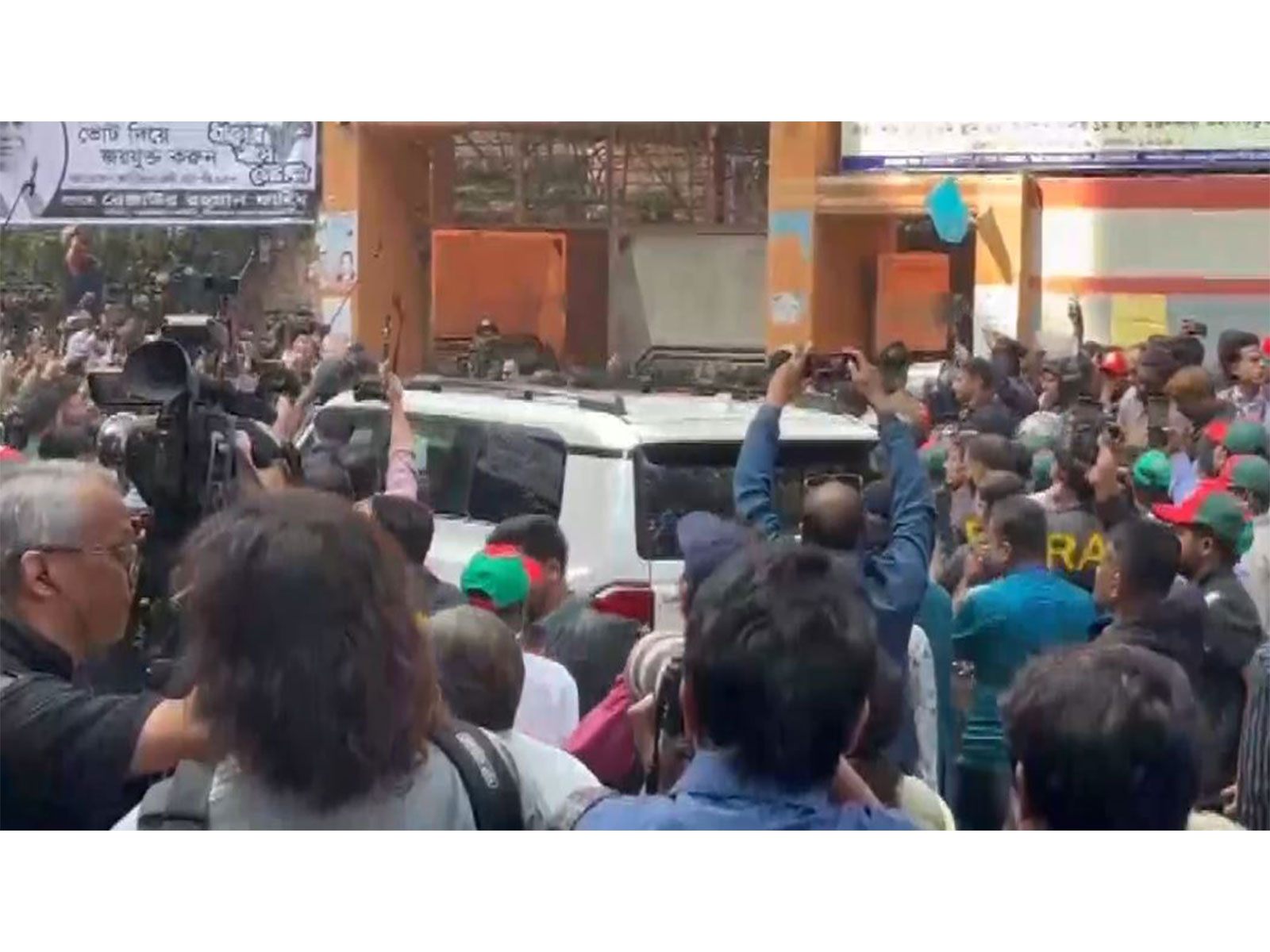 BNP Chairperson Tarique Rahman arrives at polling station (Photo/ANI)