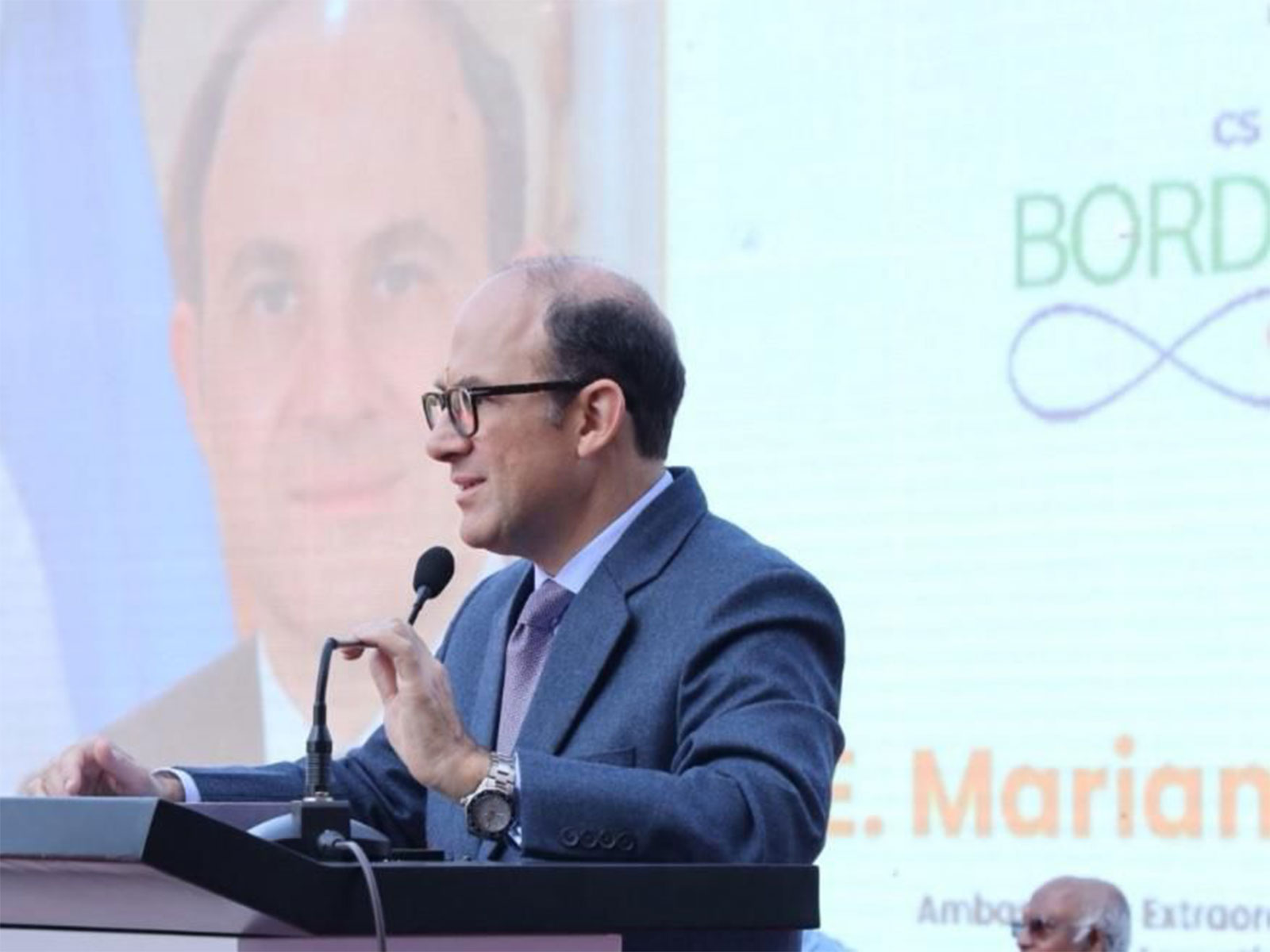 Argentine Ambassador Mariano Caucino speaks at the CS India's Borderless Bharat Conclave at the IIMT Group of Colleges campus in Noida. (Image Source: Embassy of Argentina)
