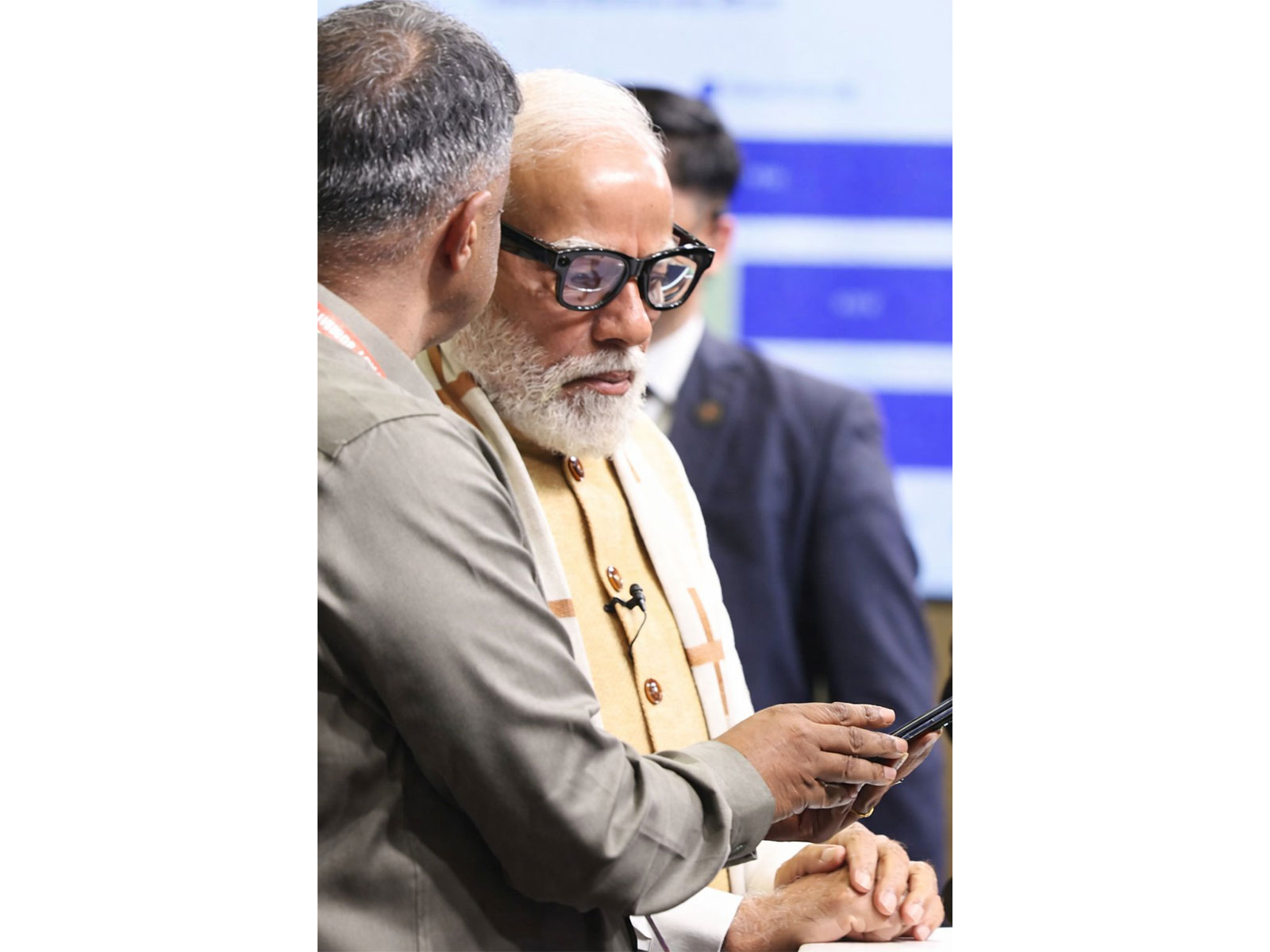 Prime Minister Narendra Modi wears Sarvam Kaze at India AI Impact Expo 2026 (Image: X/@pratykumar)