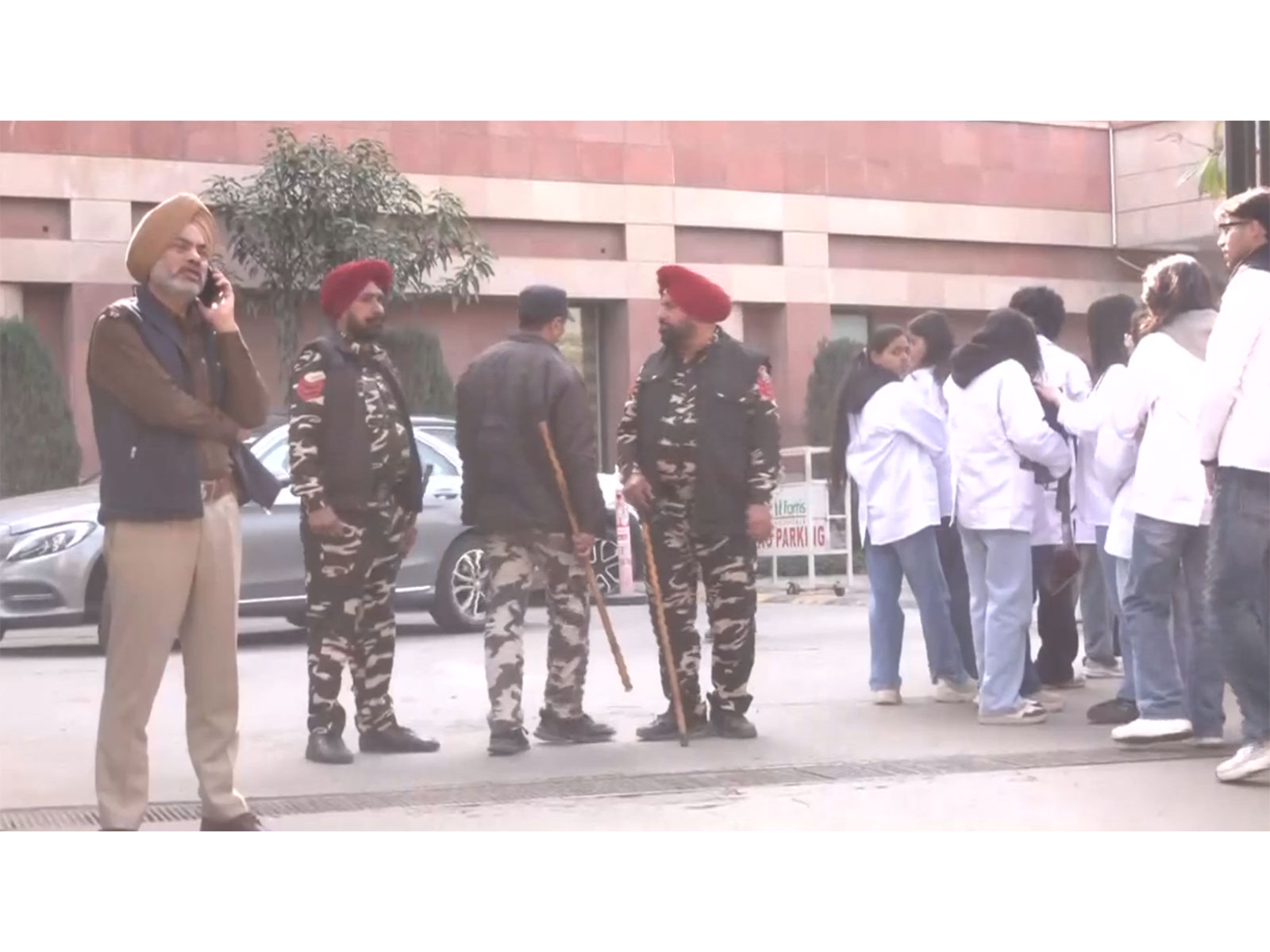 Visuals from outside the Hospital (Photo/ANI)