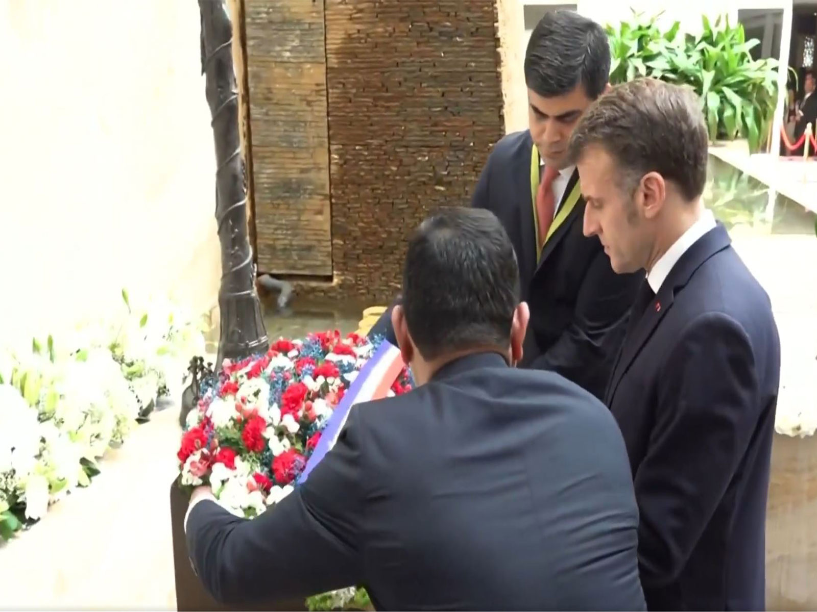 French President Emmanuel Macron lays a wreath in tribute to the victims of the 26/11 Mumbai terror attacks. (Photo: X/@Elysee)