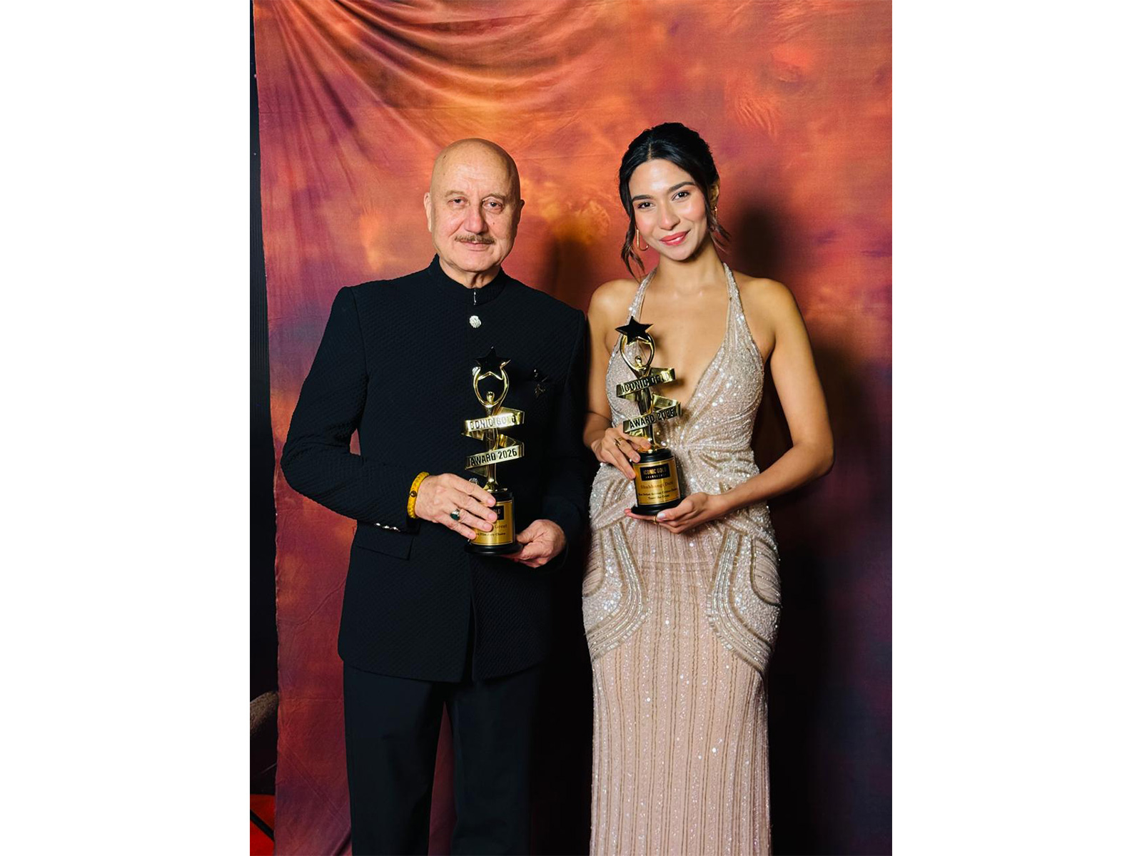 Anupam Kher and Shubhangi Dutt (Photo/AnupamKher)