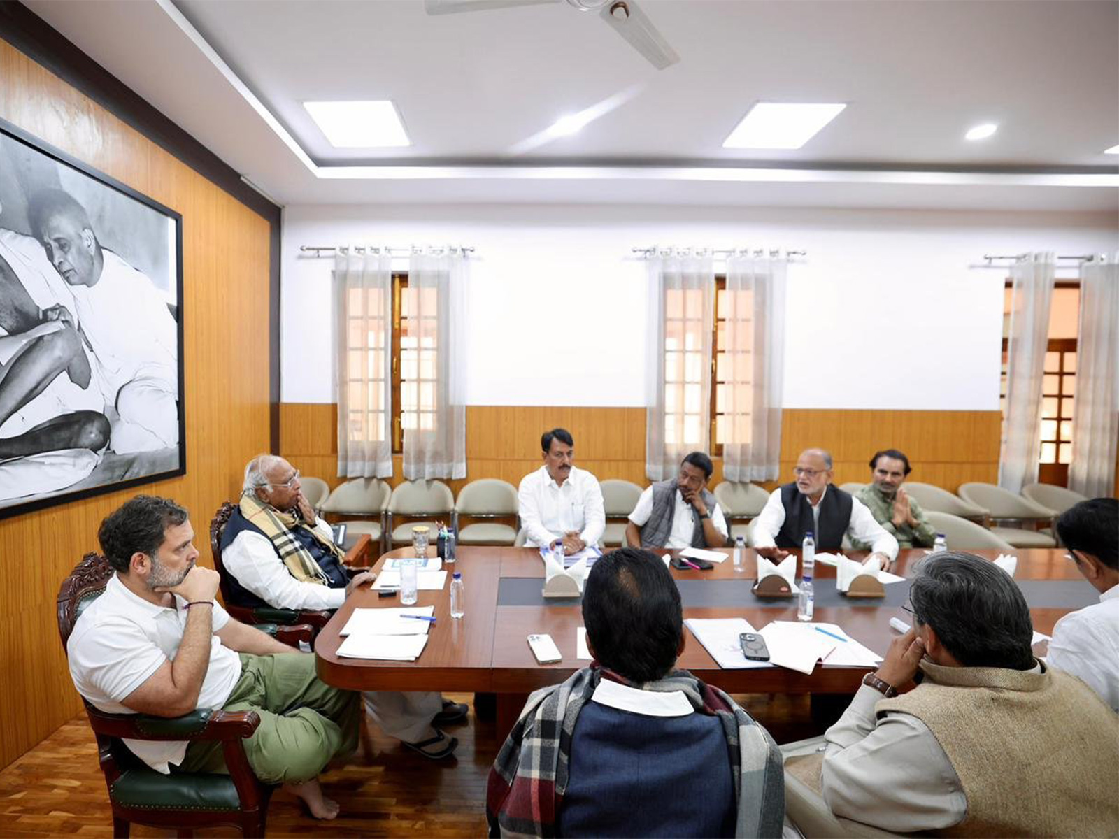 AICC holds key meeting with Gujarat Congress Leaders ahead of local body polls. (Photo/AICC)