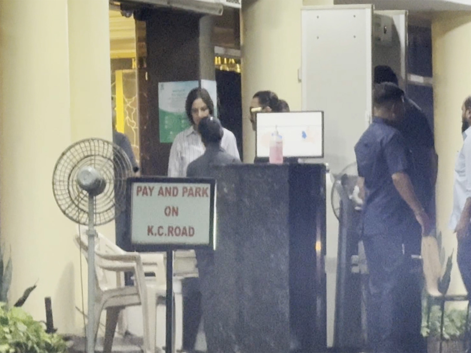 Aaamir Khan with Gauri Spratt (Photo/ANI)