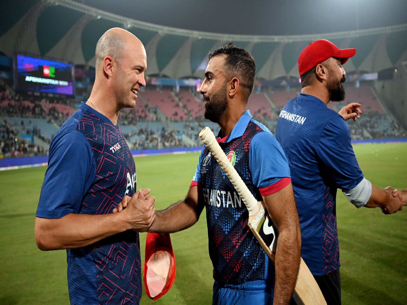 Jonathan Trott (L) and Hashmatullah Shahidi (R) (Photo: ANI)