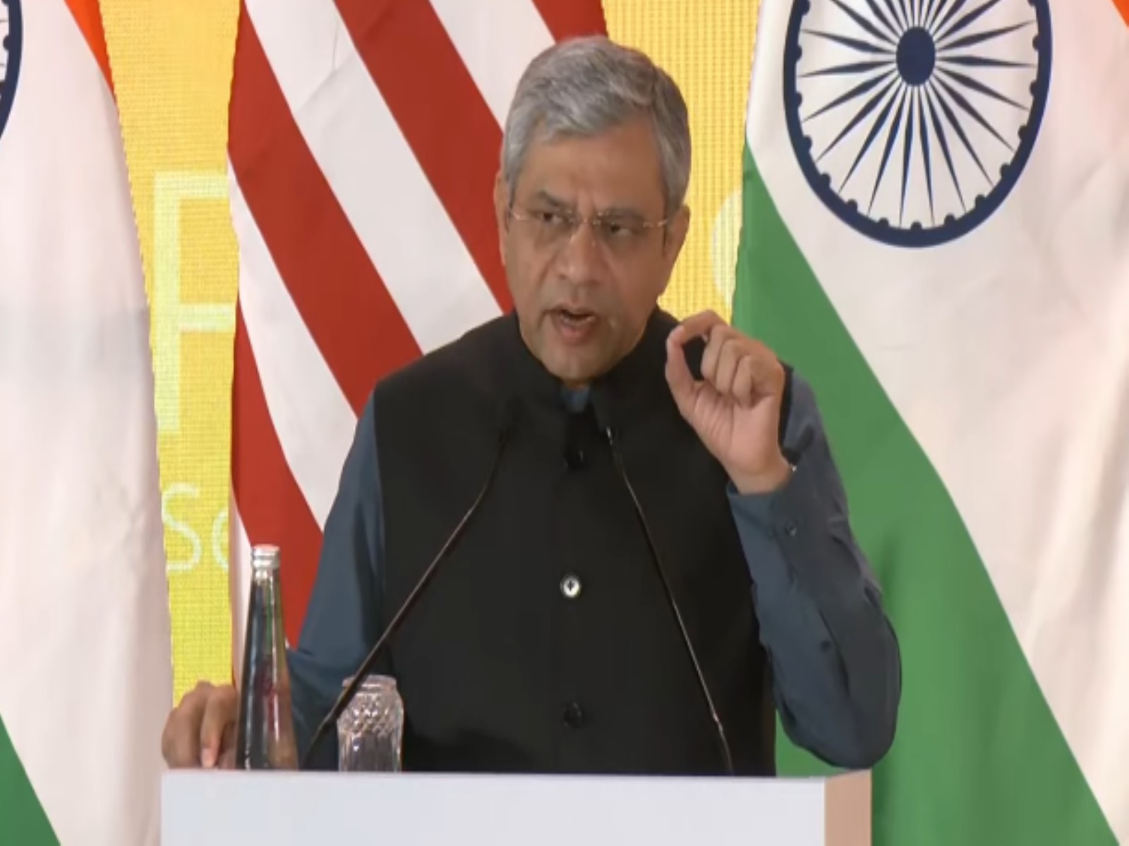 Union Minister Ashwini Vaishnaw (Photo/DD News)