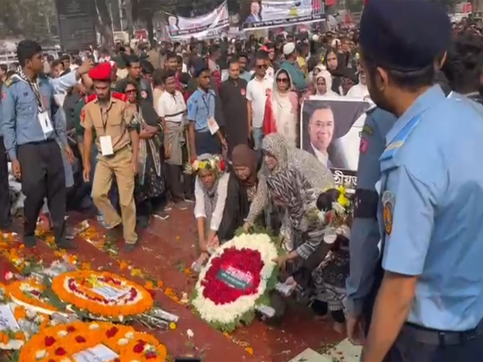 Bangladeshi's pay tribute to 1952 martyrs on Language Day in Bangladesh. (Photo/ANI)